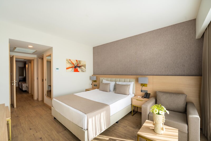 LUNA VISTA HOTEL