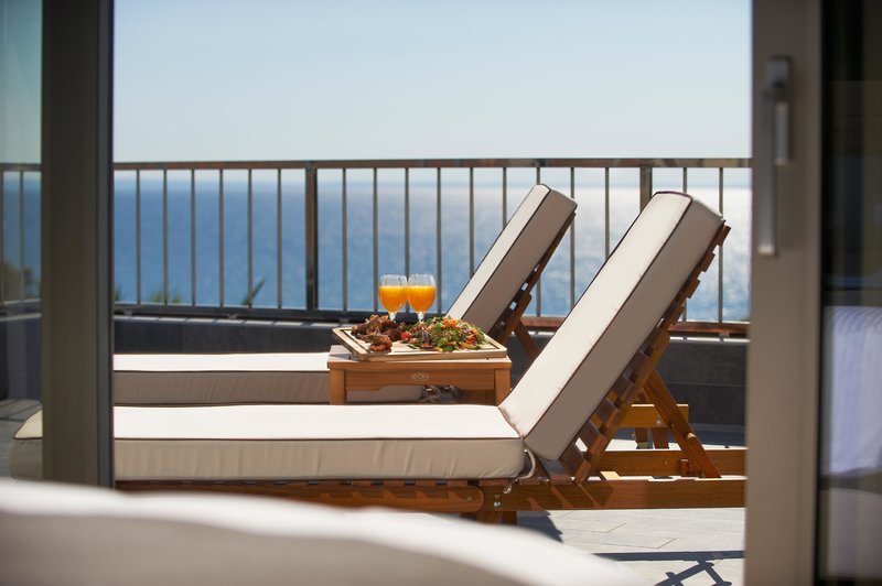 BLUE DOLPHIN HOTEL