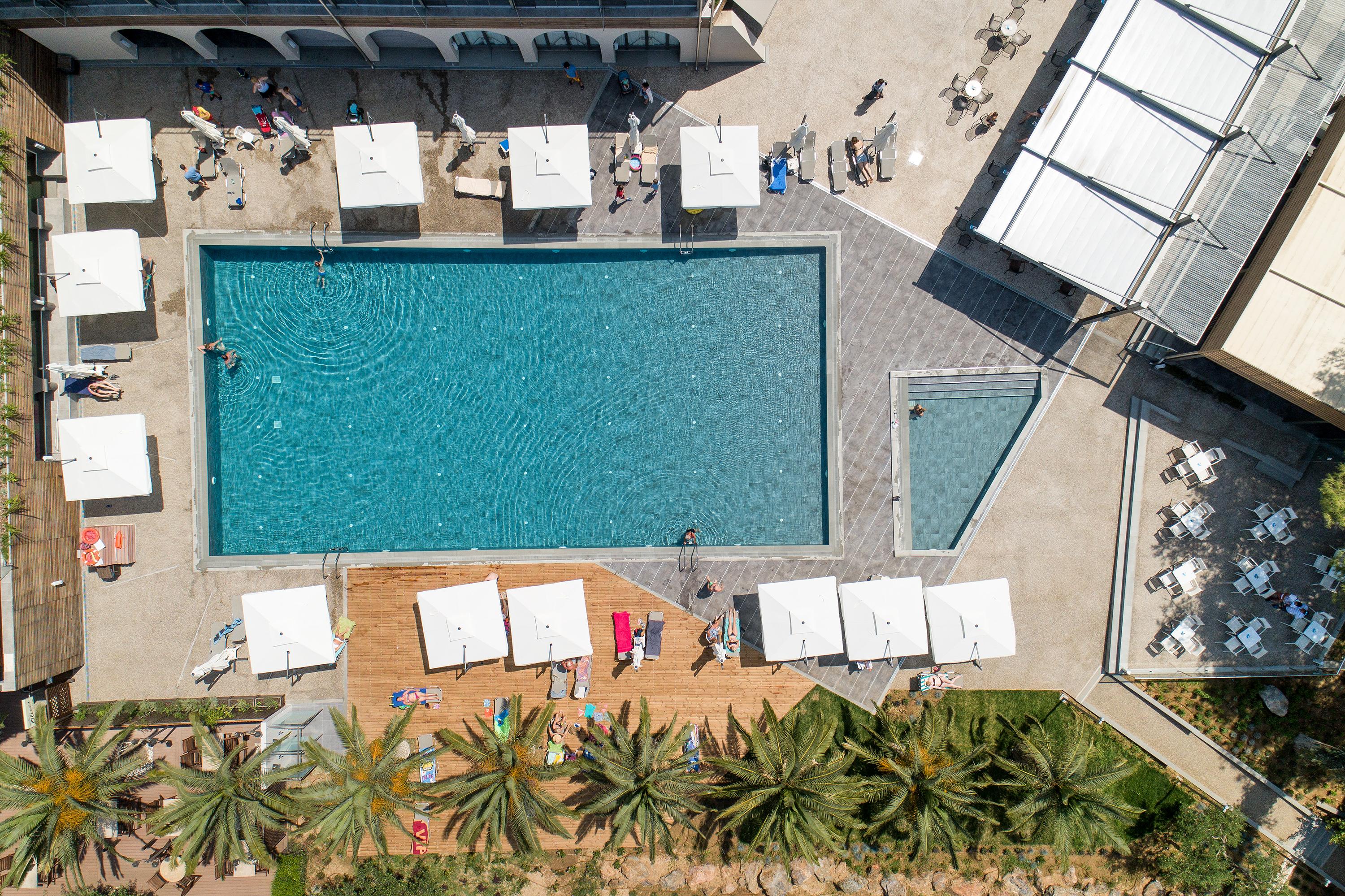 BLUE DOLPHIN HOTEL