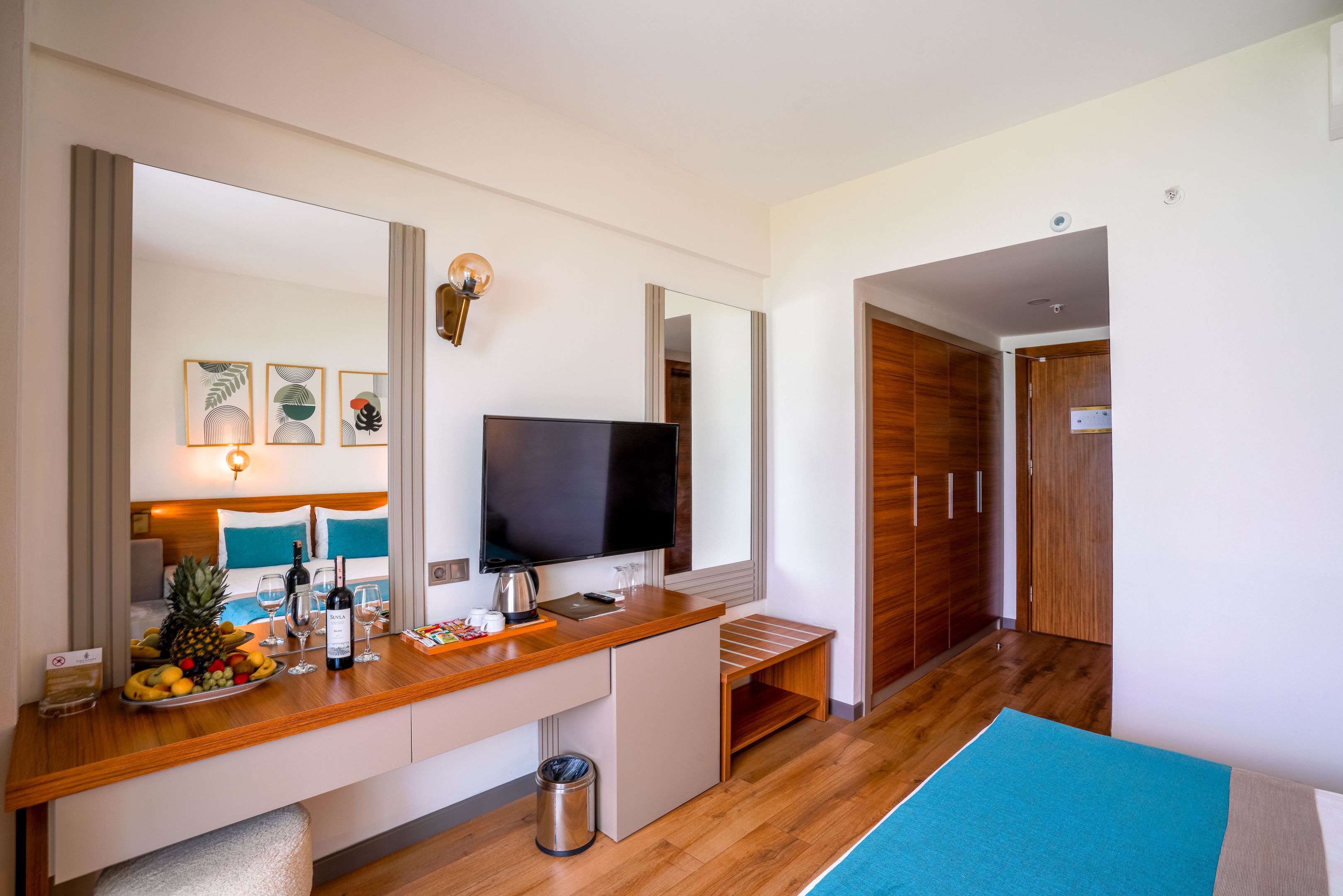 SIDE STORY RESORT AND SPA HOTEL