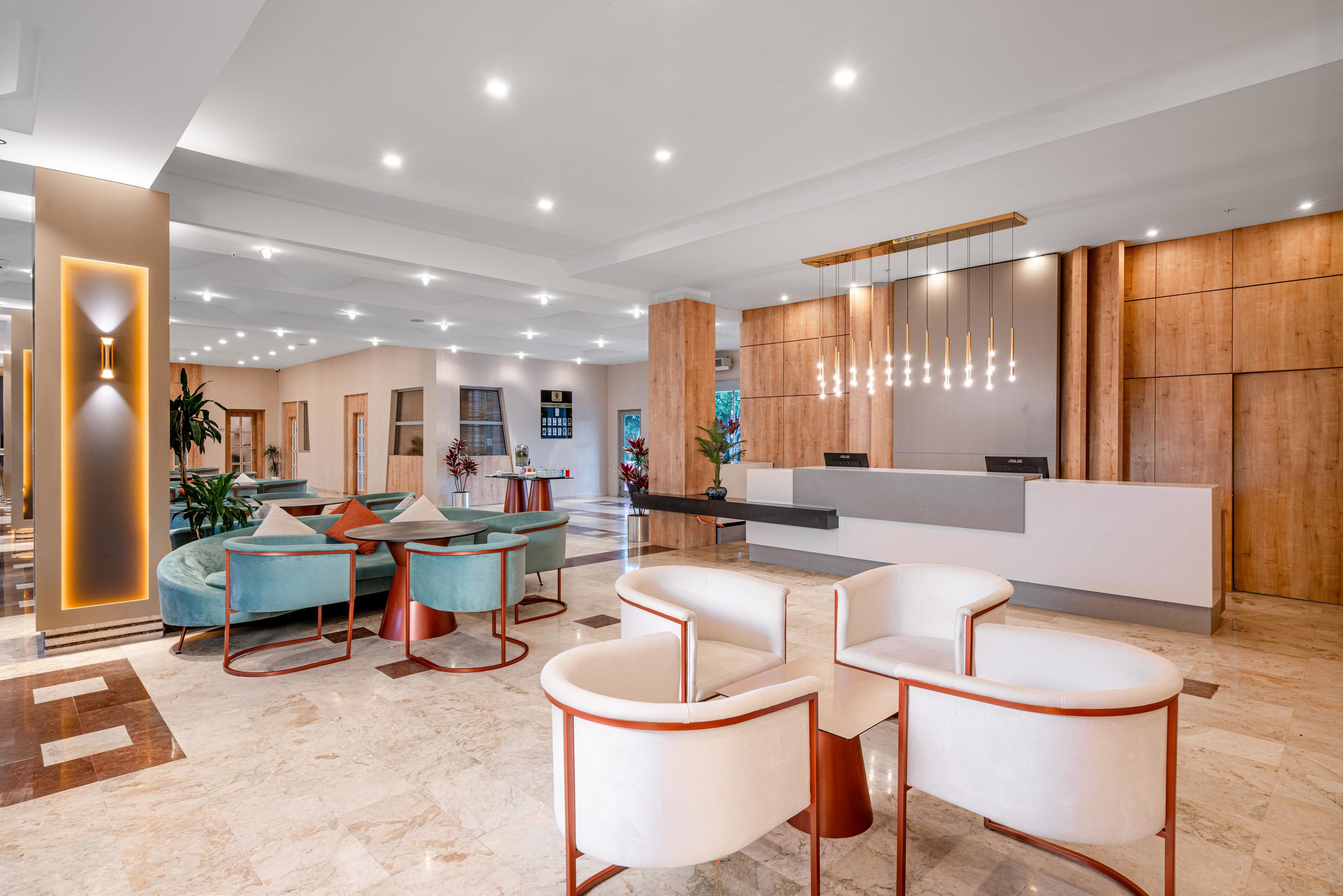 SIDE STORY RESORT AND SPA HOTEL