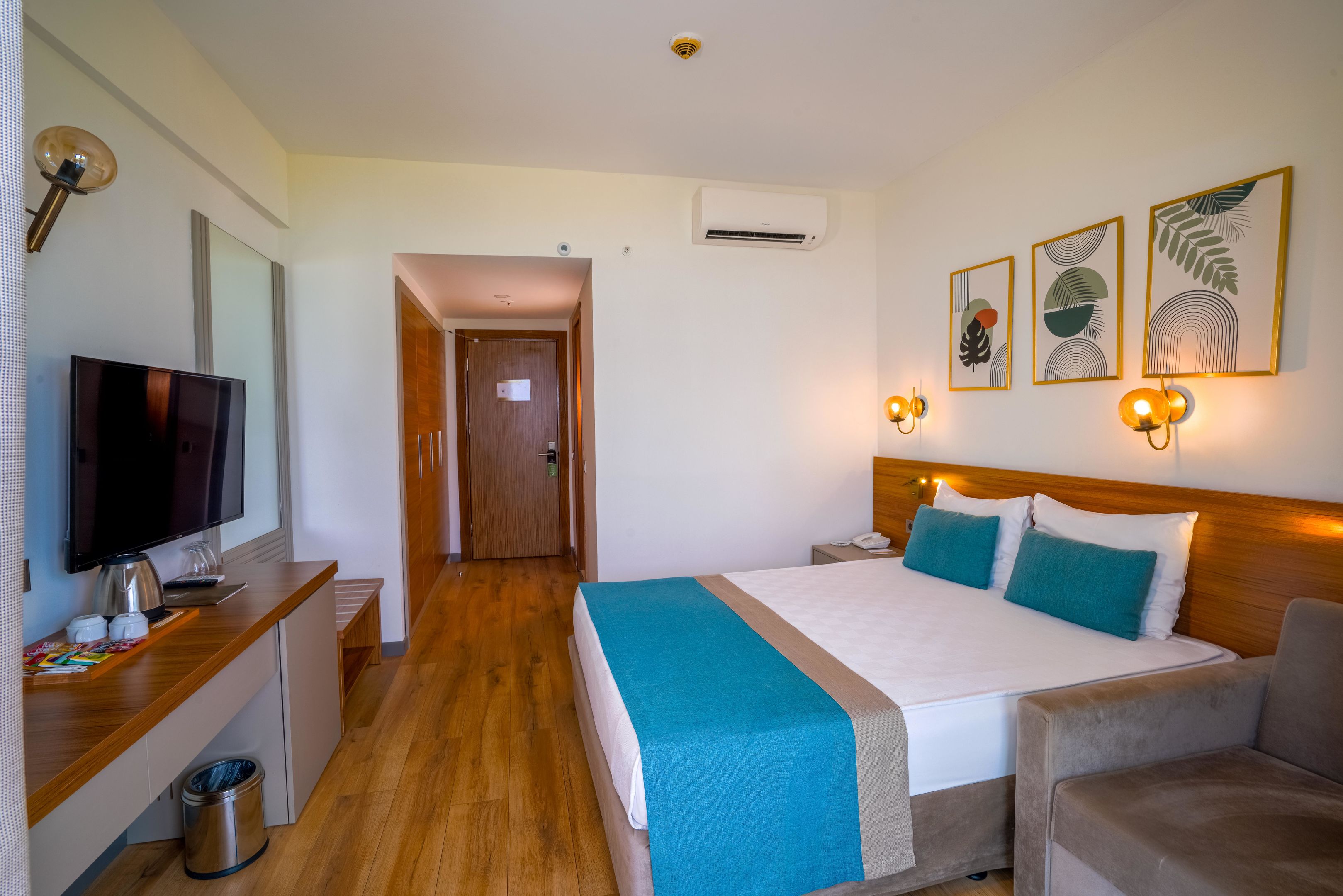 SIDE STORY RESORT AND SPA HOTEL