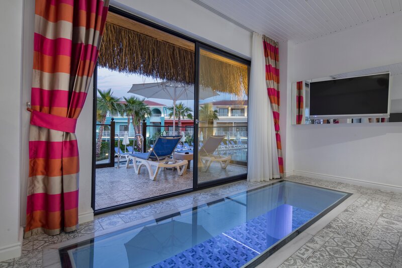 GRANADA LUXURY BELEK