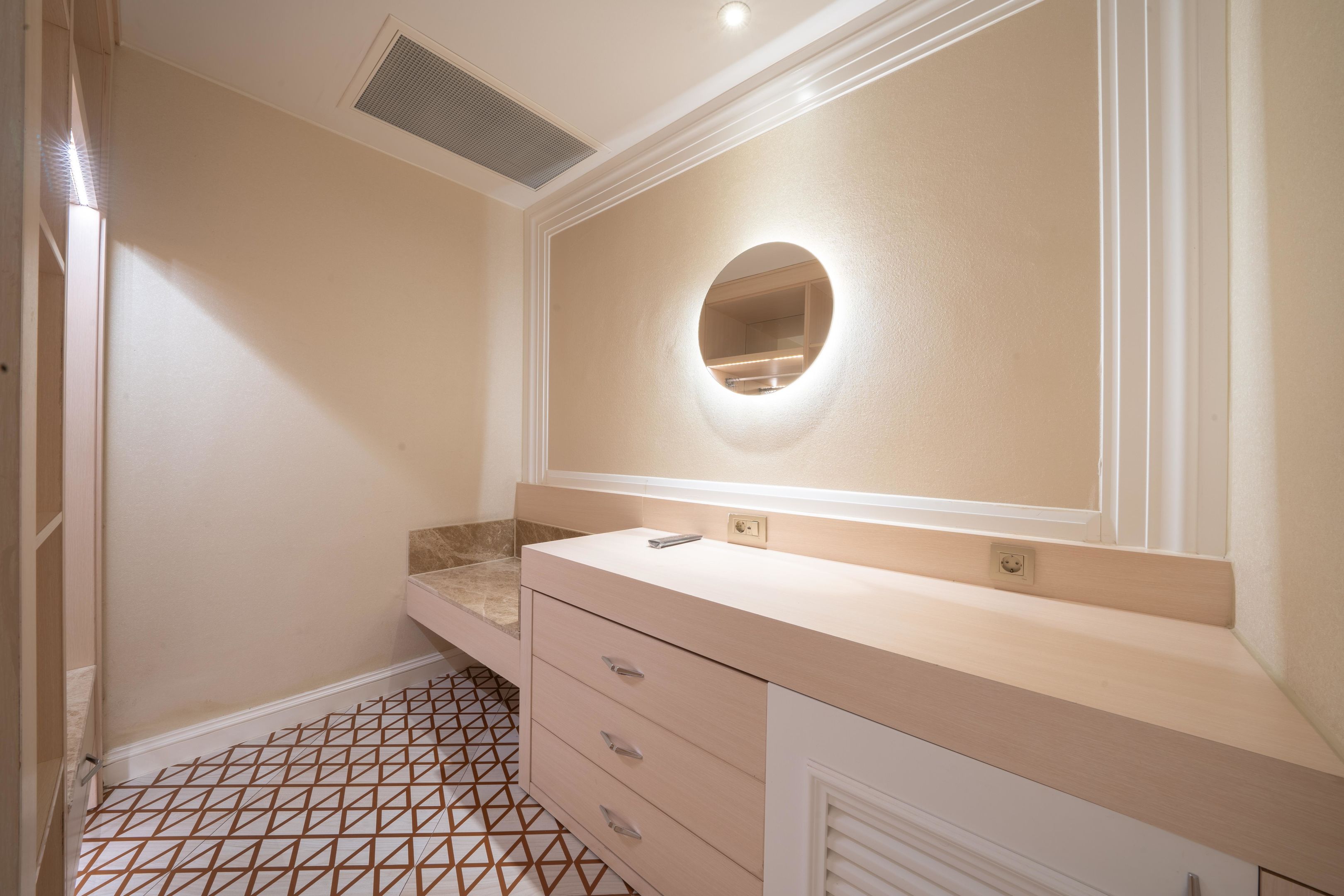 GRANADA LUXURY BELEK