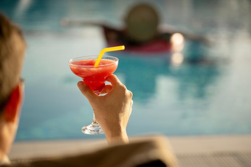 SAILORS BEACH CLUB