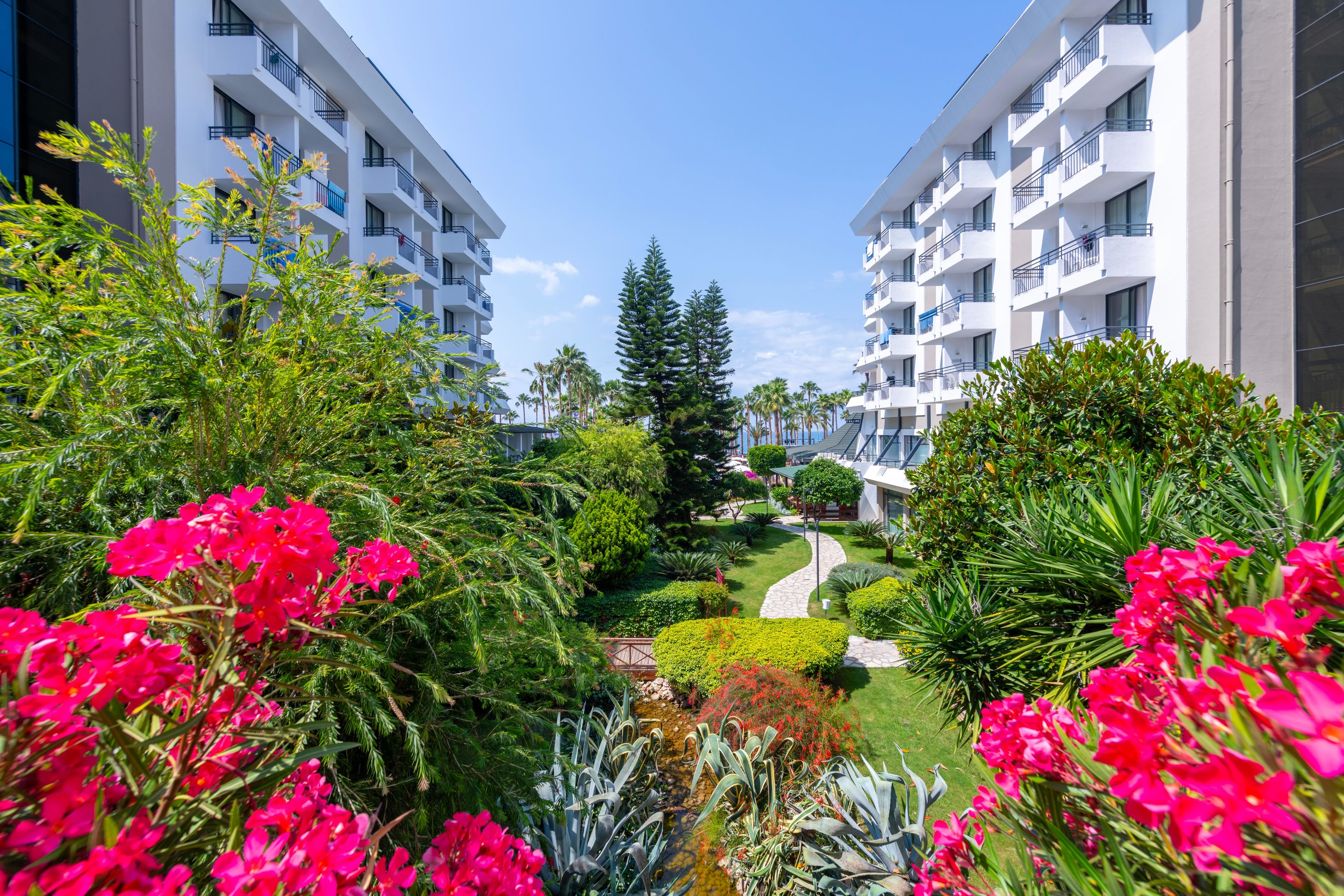 MERYAN HOTEL