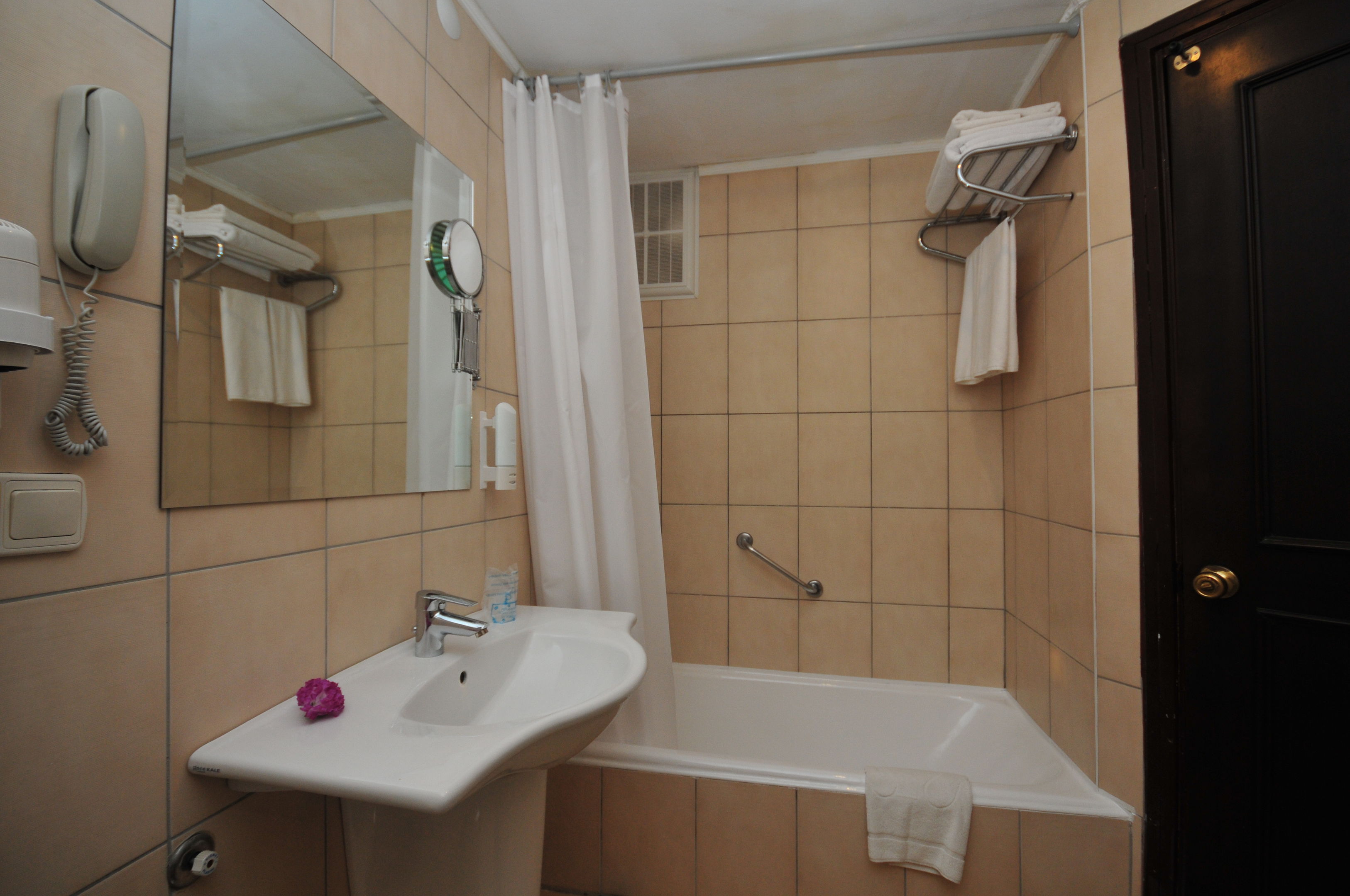 INCEKUM SU HOTEL