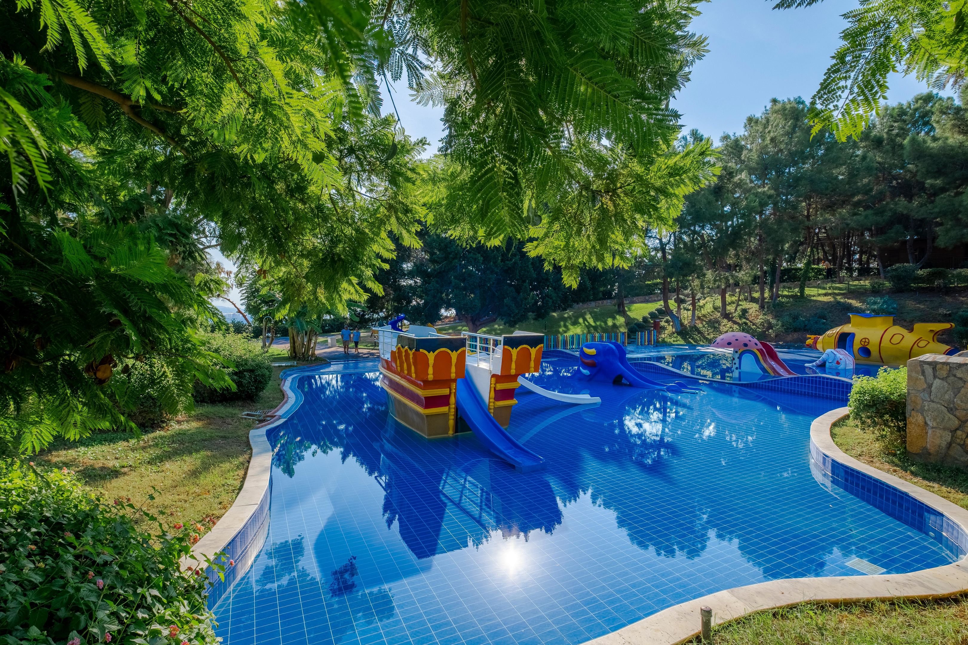 A GOOD LIFE UTOPIA FAMILY RESORT (ex.WATER PLANET)