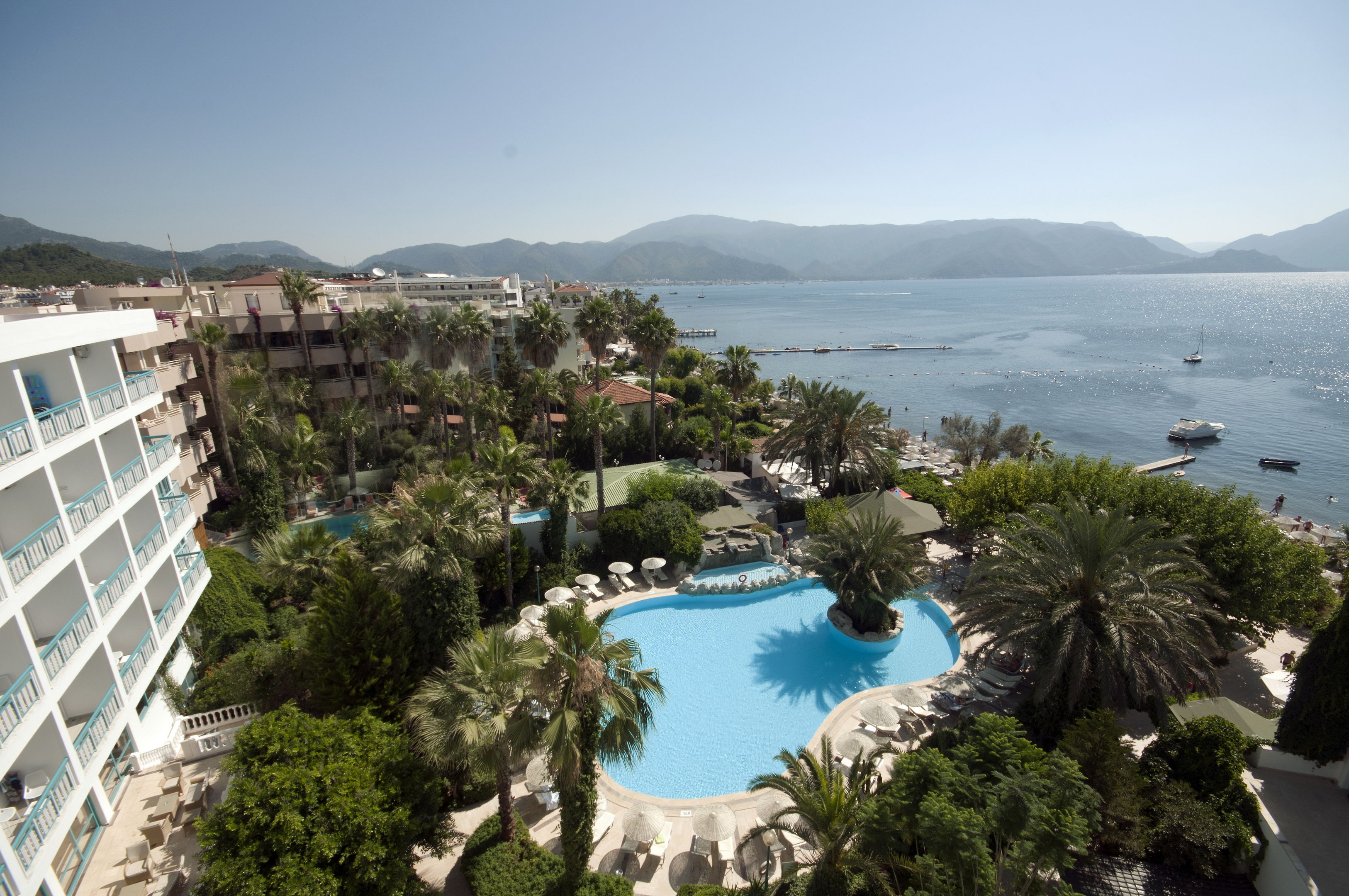 TROPICAL BEACH HOTEL ADULTS ONLY 16+