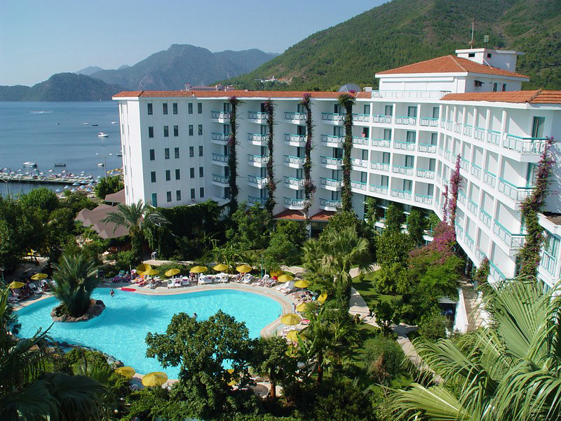 TROPICAL BEACH HOTEL ADULTS ONLY 16+