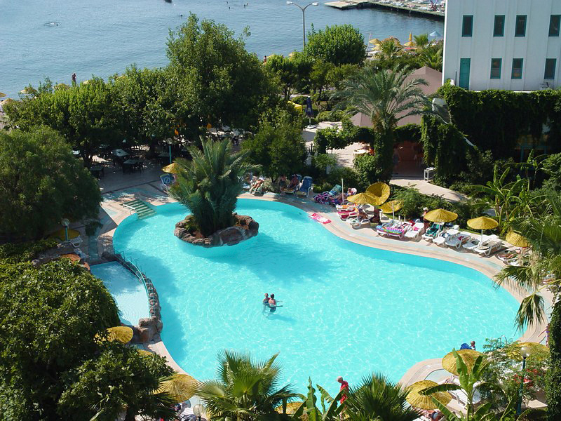 TROPICAL BEACH HOTEL ADULTS ONLY 16+