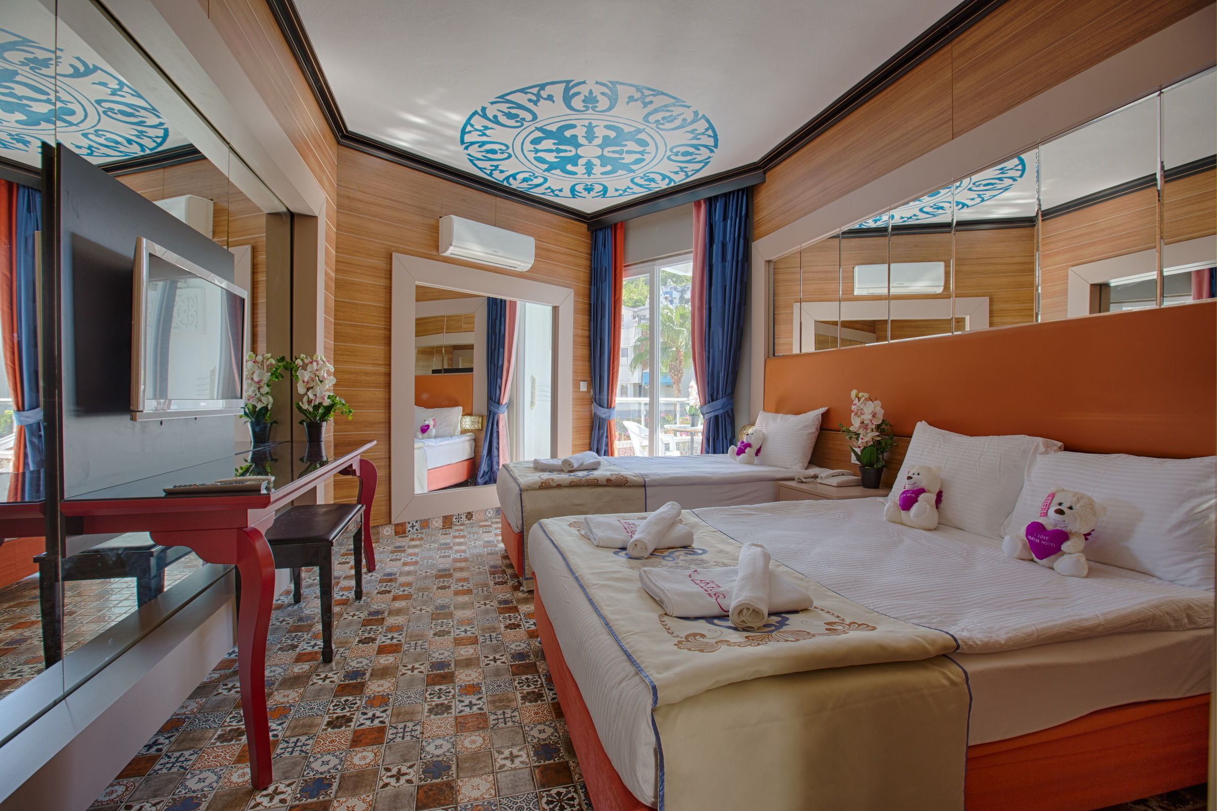 CLUB HOTEL ANJELIQ