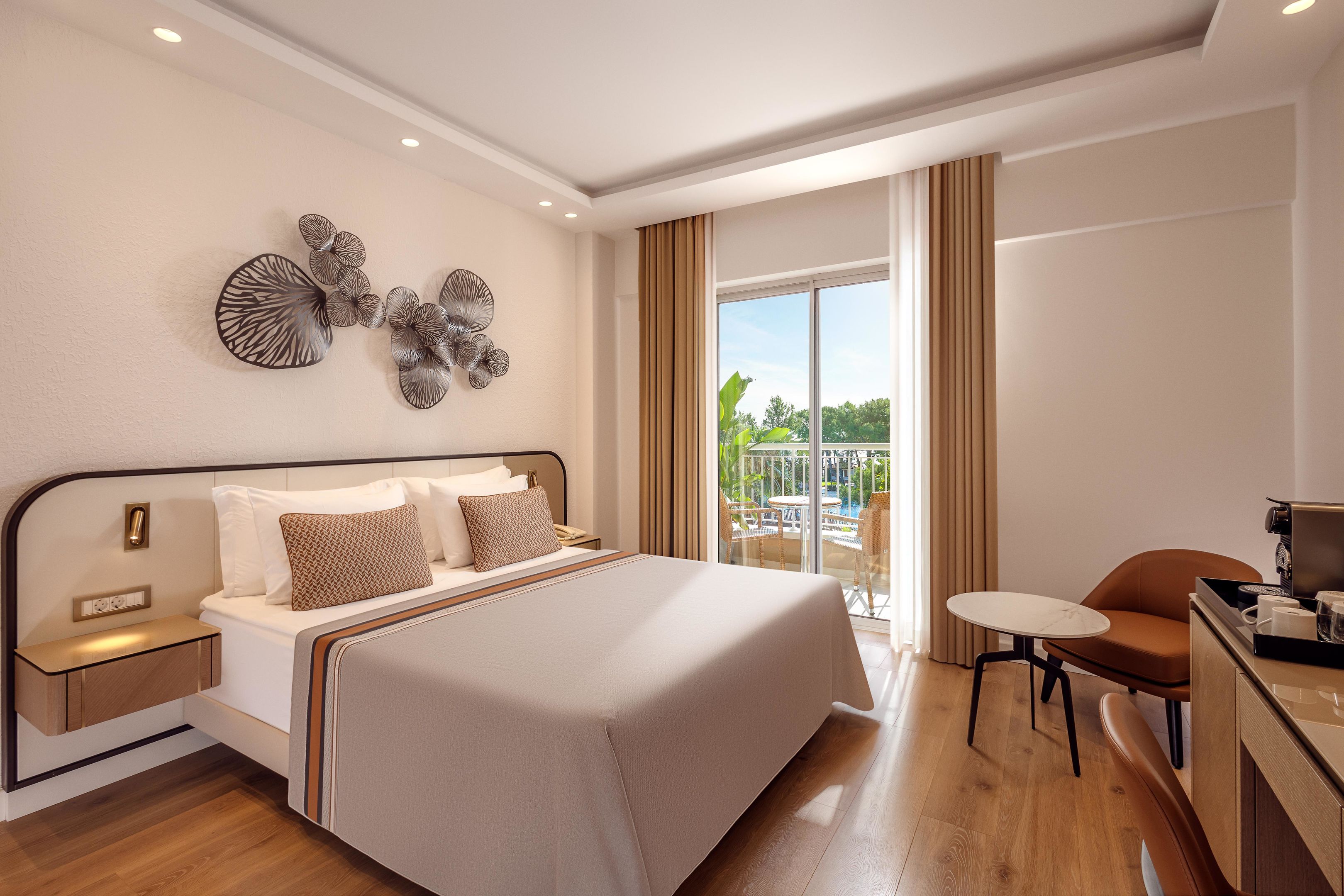 AKKA HOTELS ANTEDON