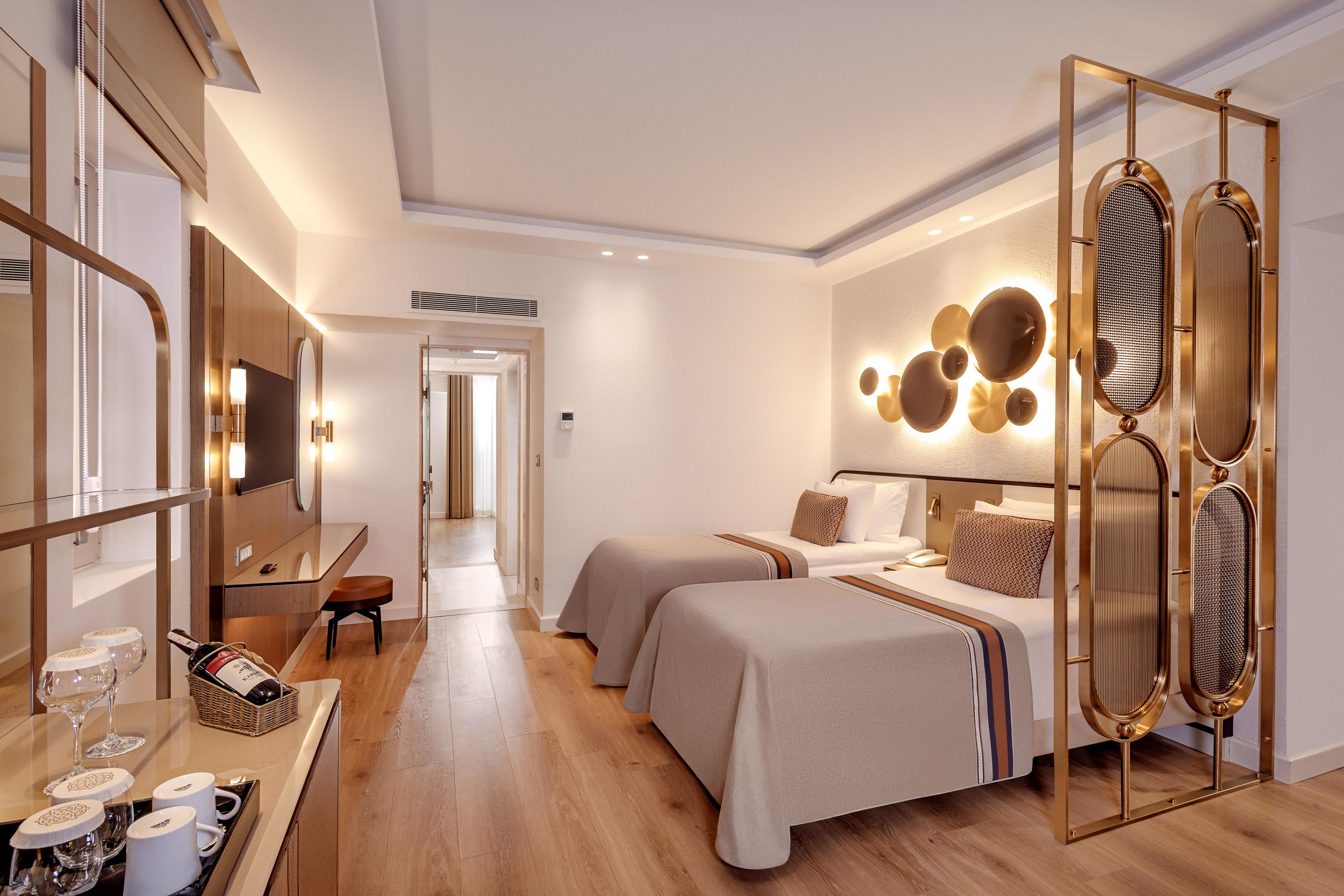 AKKA HOTELS ANTEDON