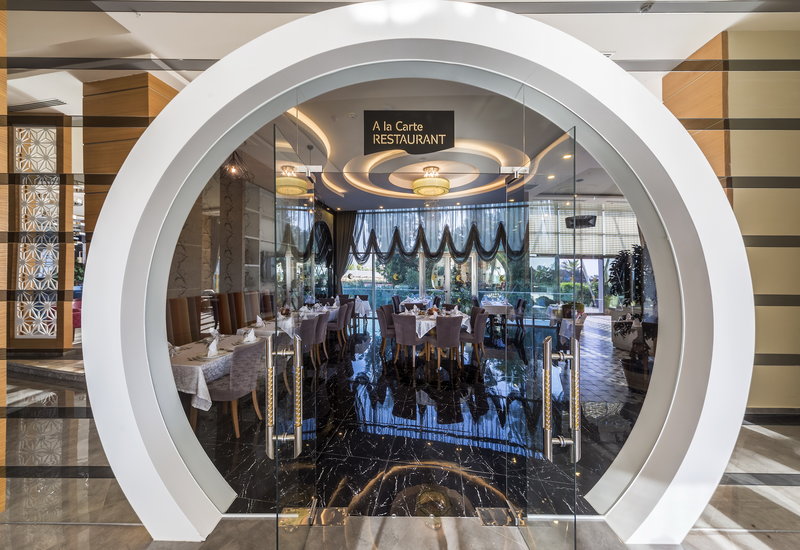 XORIA DELUXE HOTEL