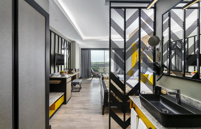 ARNOR DE LUXE HOTEL - SPA