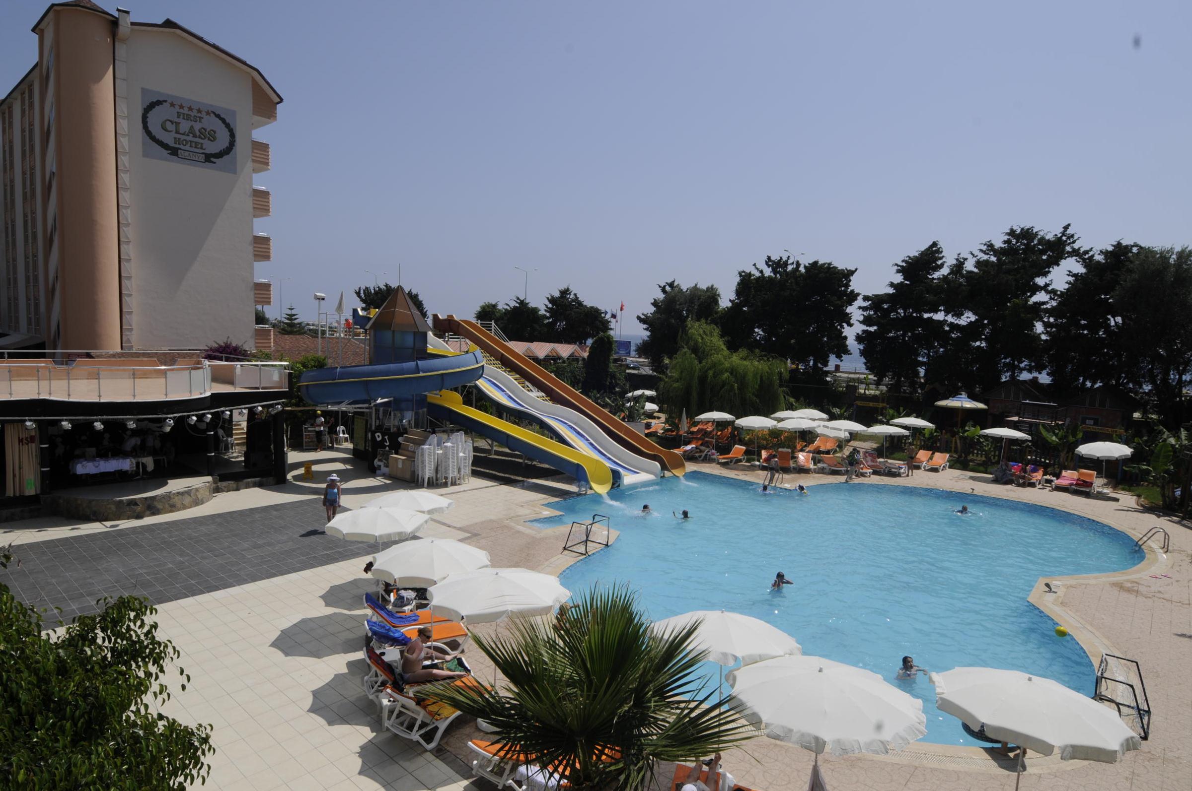 FIRST CLASS HOTEL