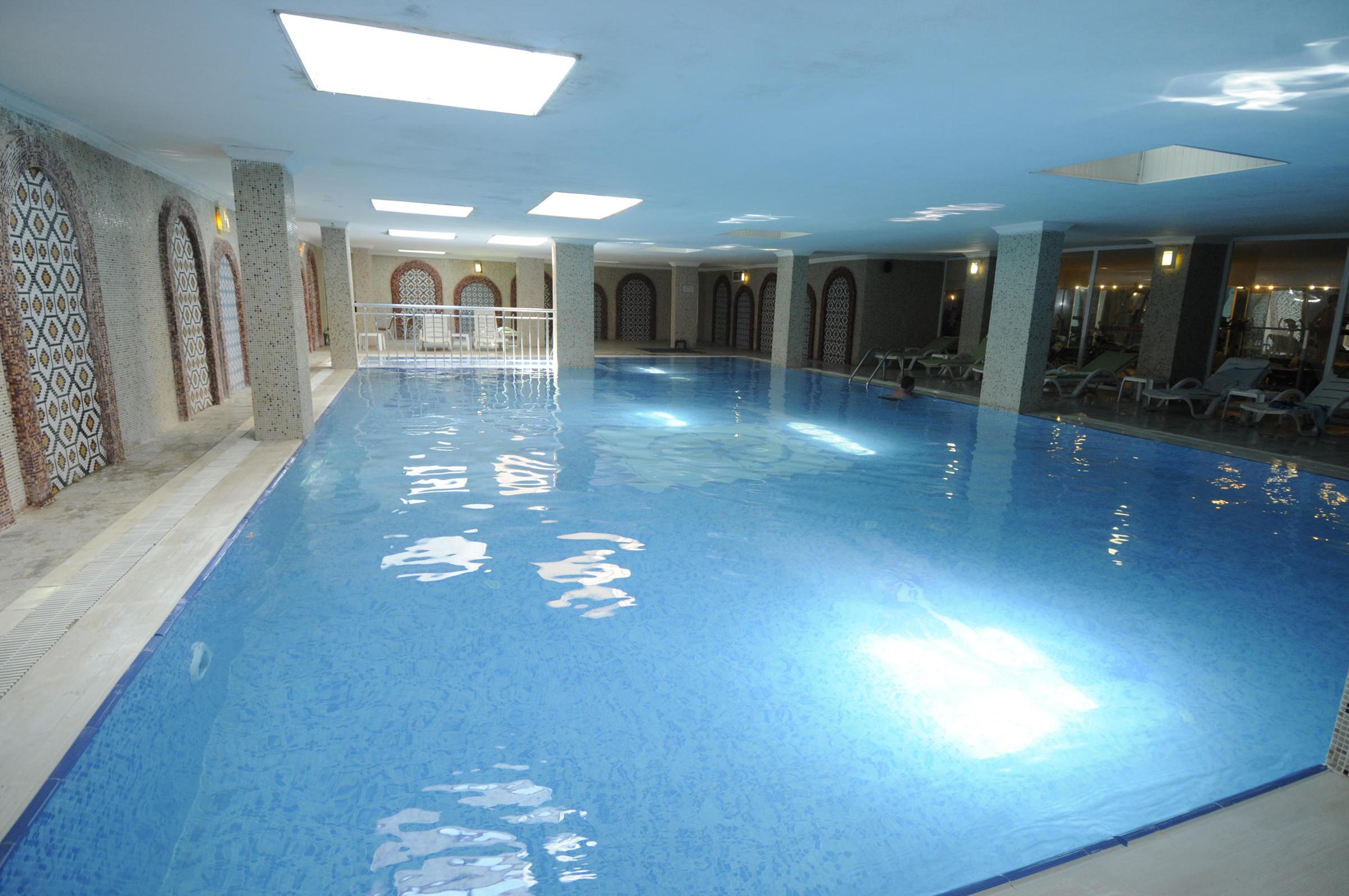 FIRST CLASS HOTEL