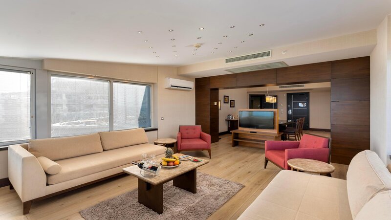 LIMAK LARA DELUXE RESORT