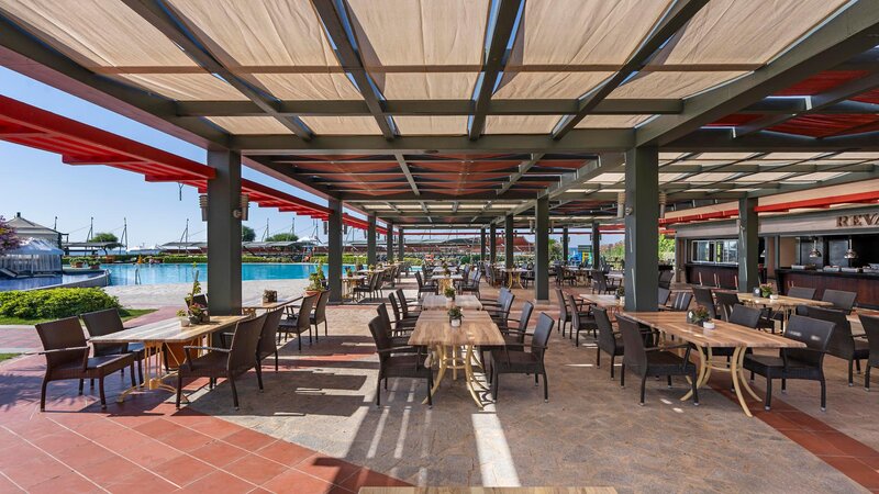 LIMAK LARA DELUXE RESORT