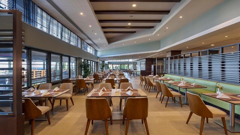 LIMAK LARA DELUXE RESORT