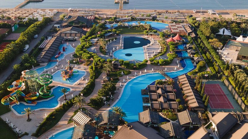 LIMAK LARA DELUXE RESORT