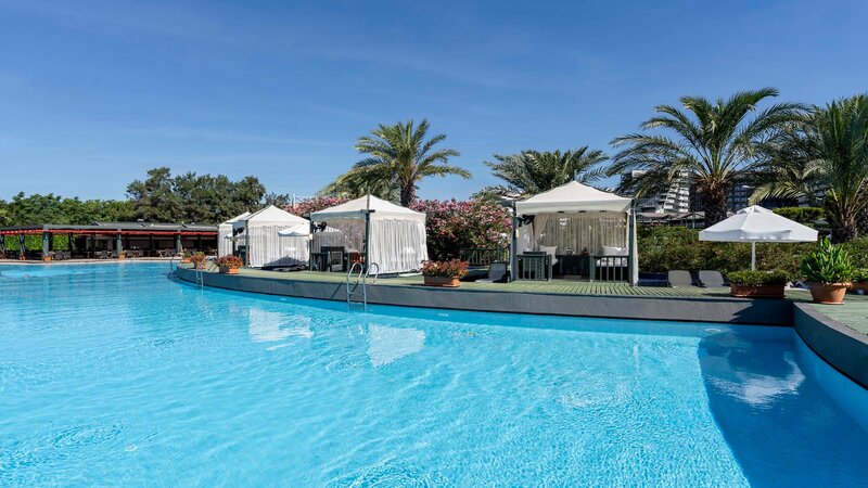 LIMAK LARA DELUXE RESORT