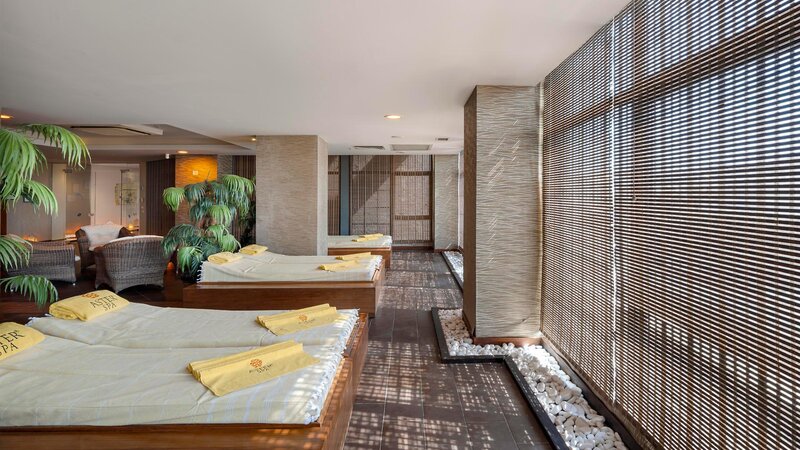 LIMAK LARA DELUXE RESORT