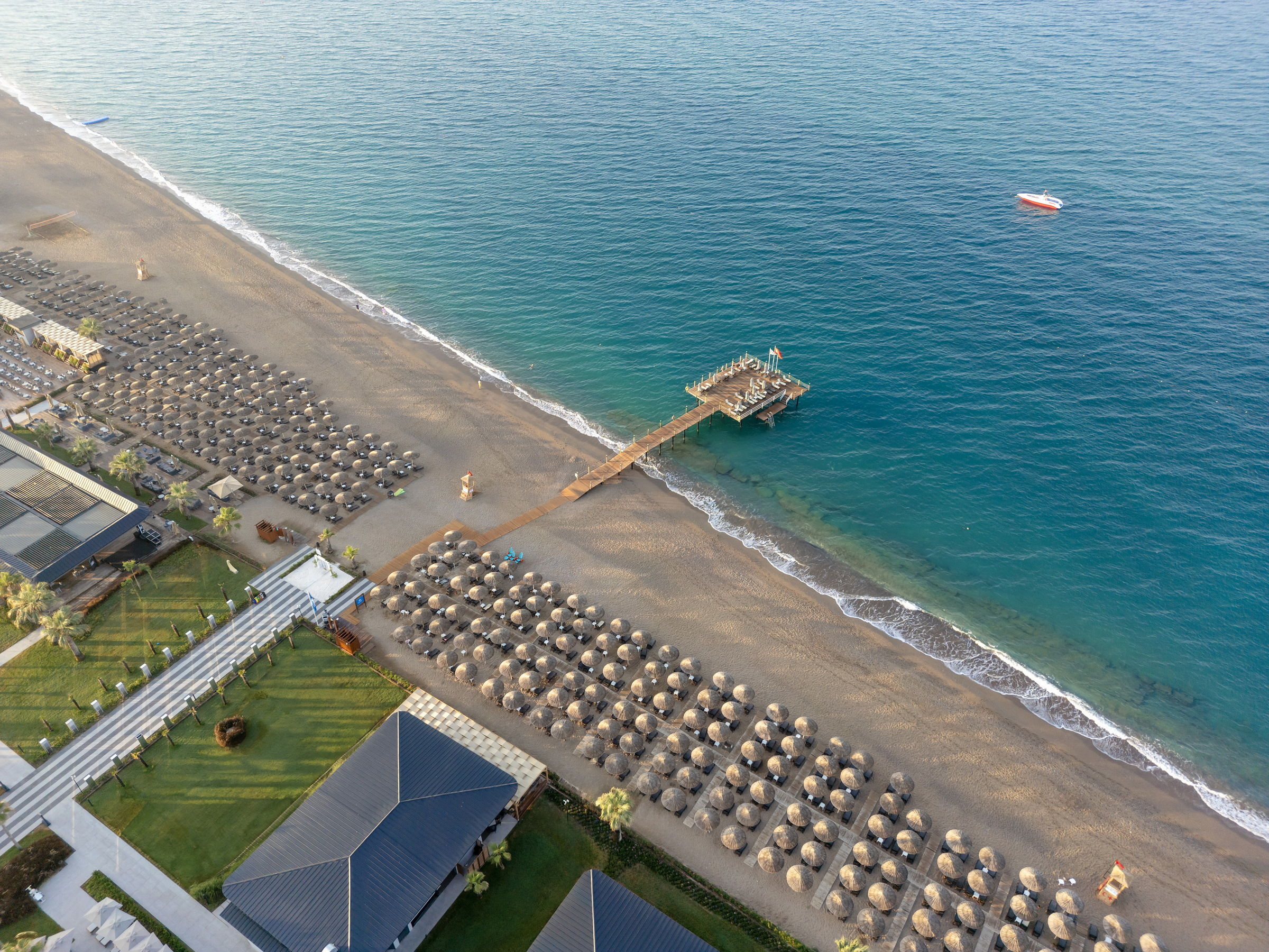 LAGO HOTEL