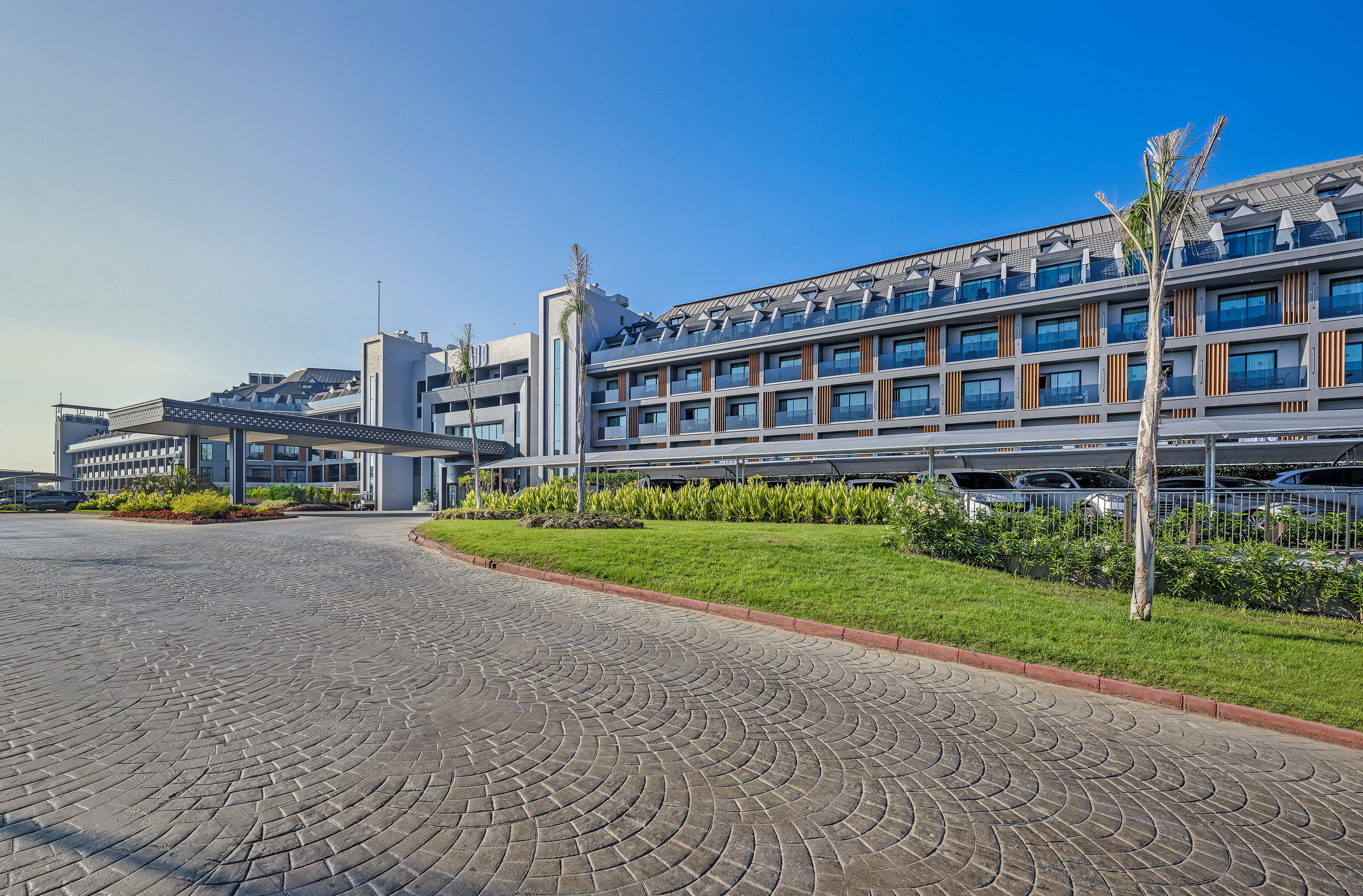 LAGO HOTEL