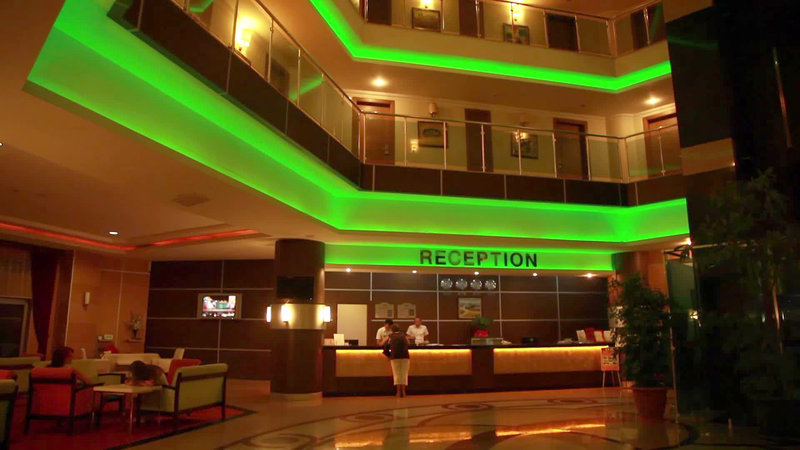 CLUB SIDE COAST HOTEL