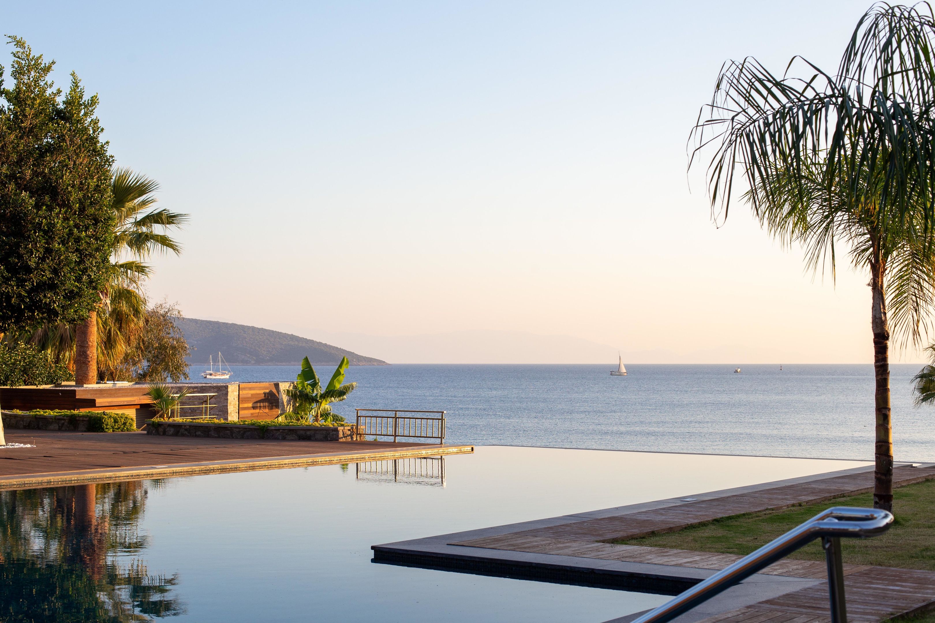 METT HOTEL - BEACH RESORT