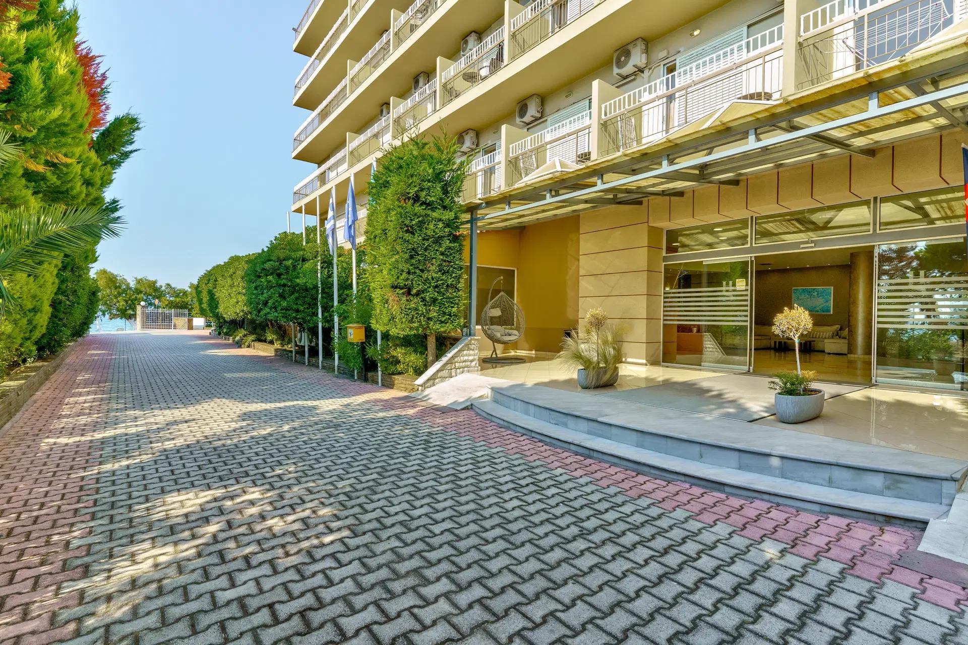 STEFANIA BEACH RESORT