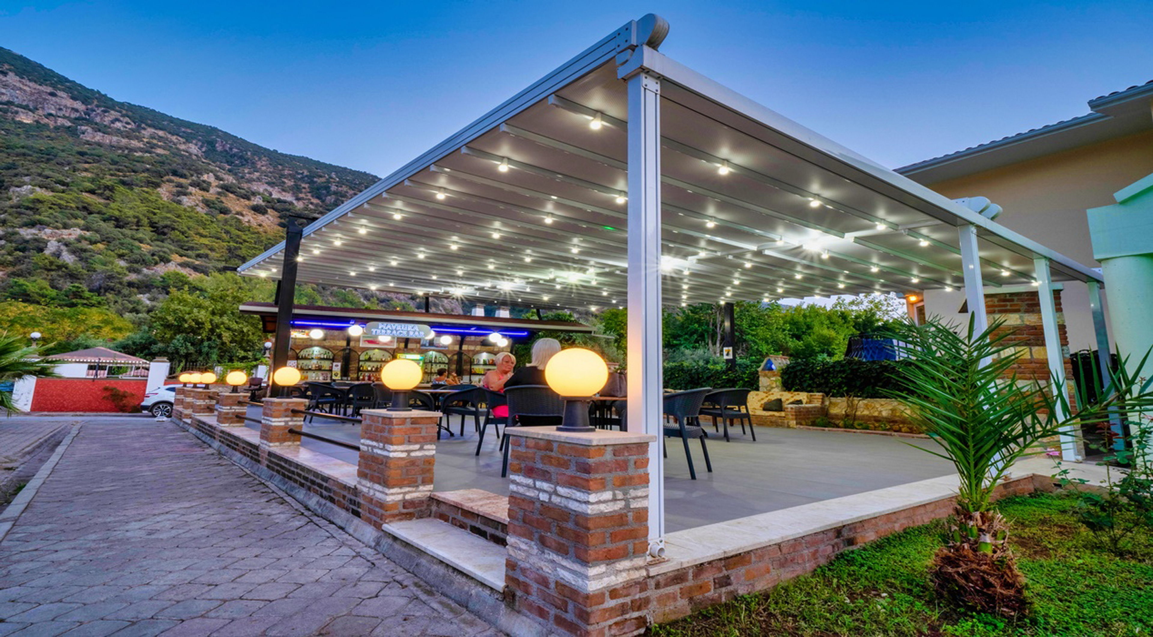 MAVRUKA HOTEL