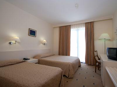 CLUB AQUA PLAZA
