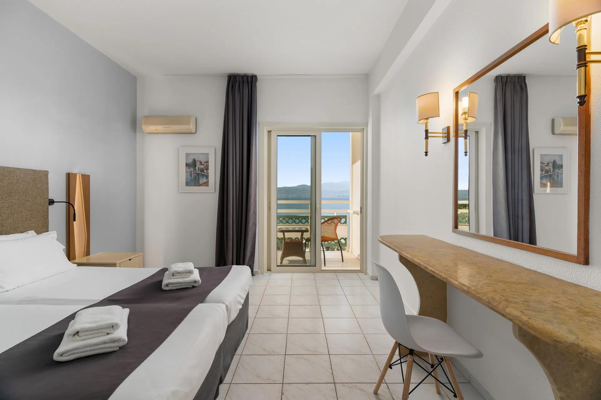 PALMARIVA BEACH HOTEL