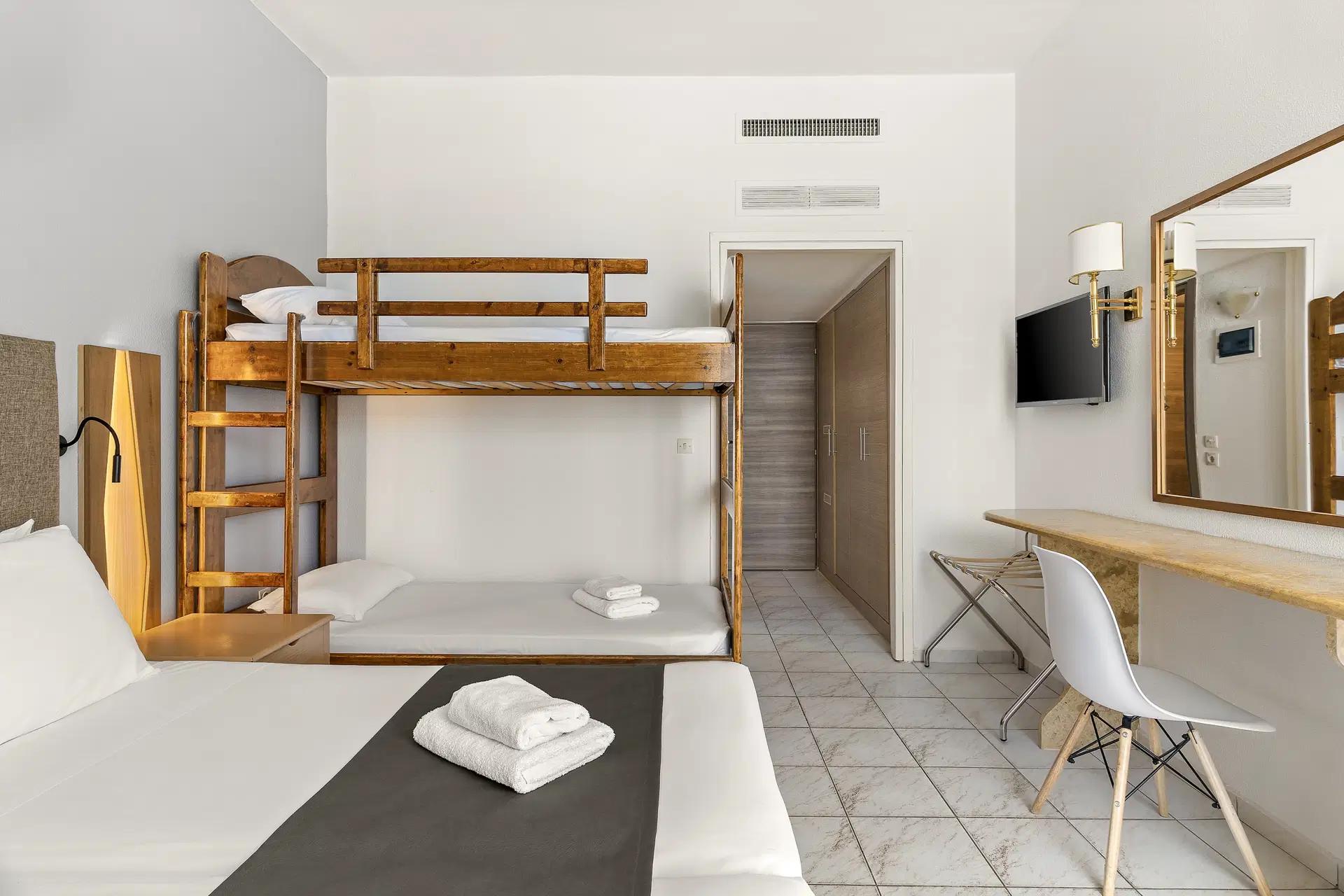 PALMARIVA BEACH HOTEL