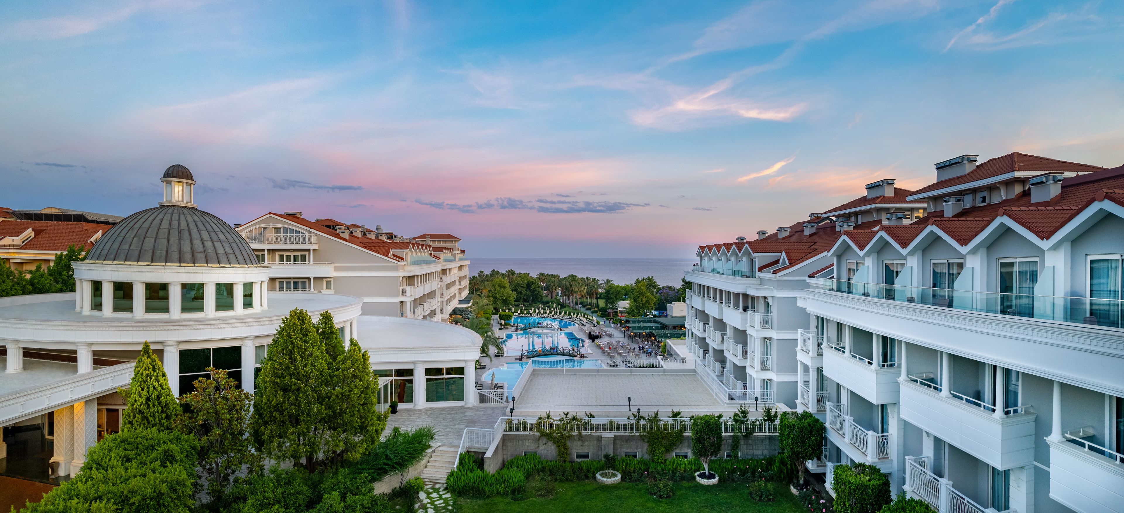 TRENDY ASPENDOS BEACH