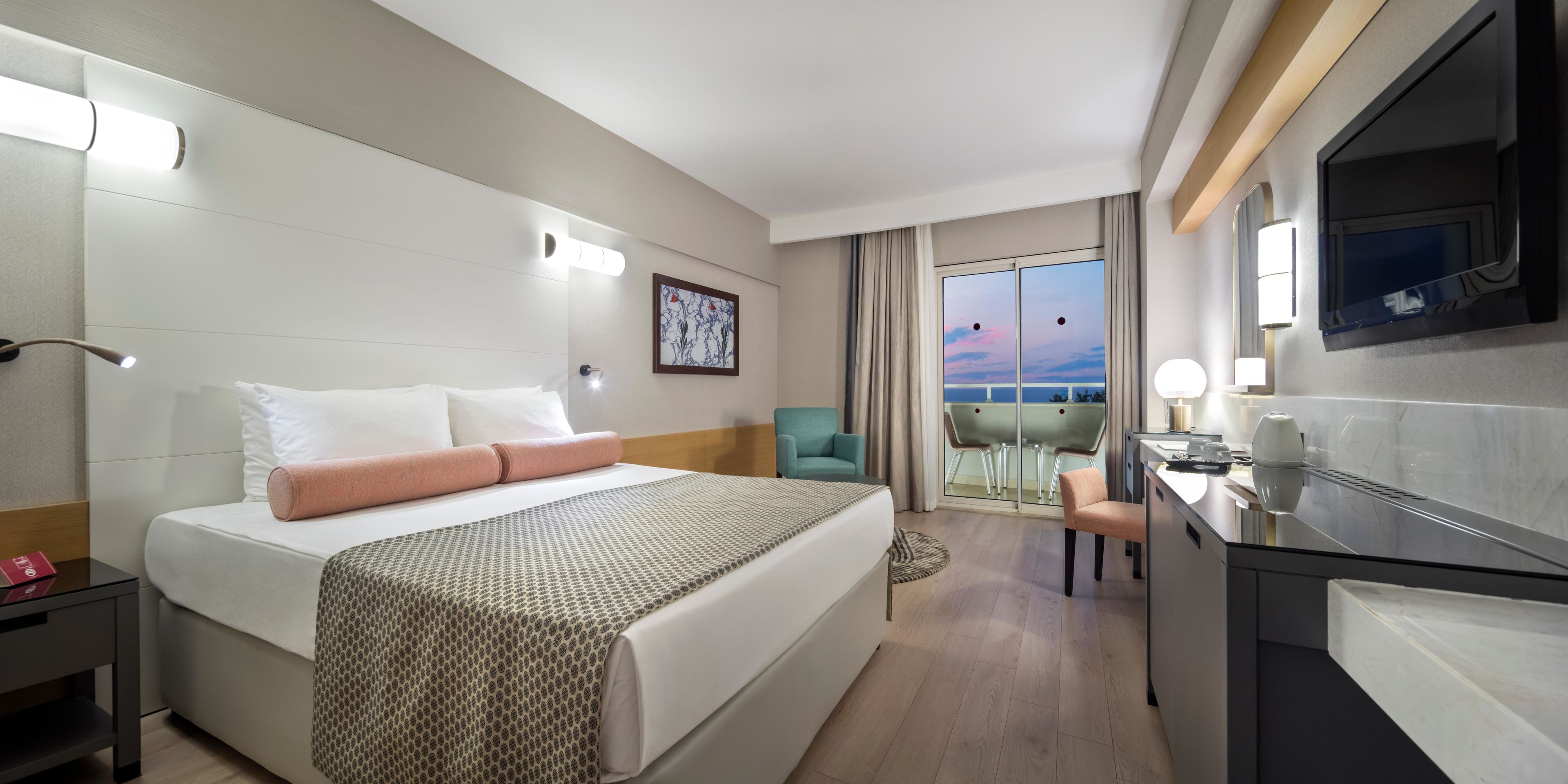 TRENDY ASPENDOS BEACH