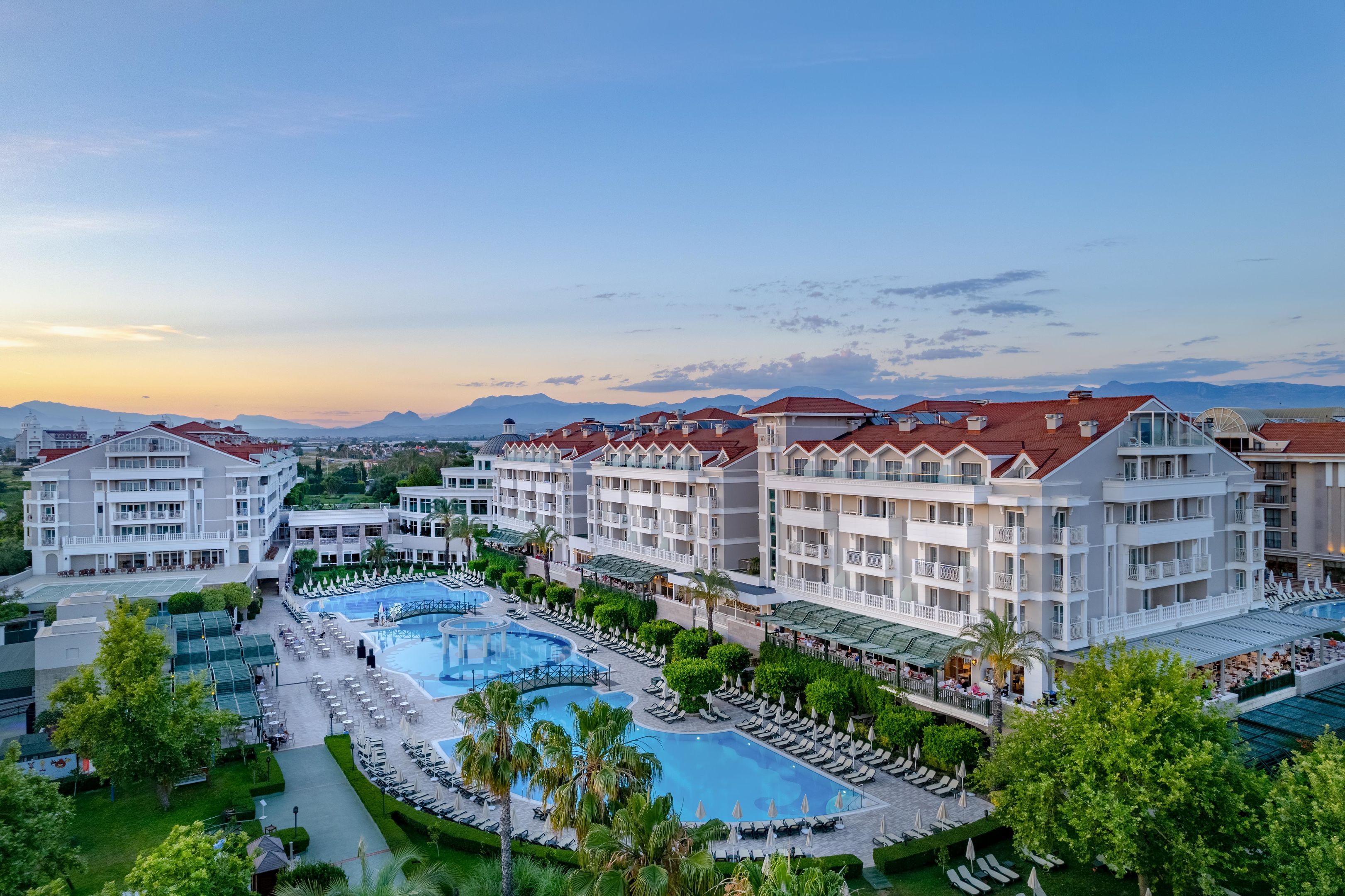TRENDY ASPENDOS BEACH