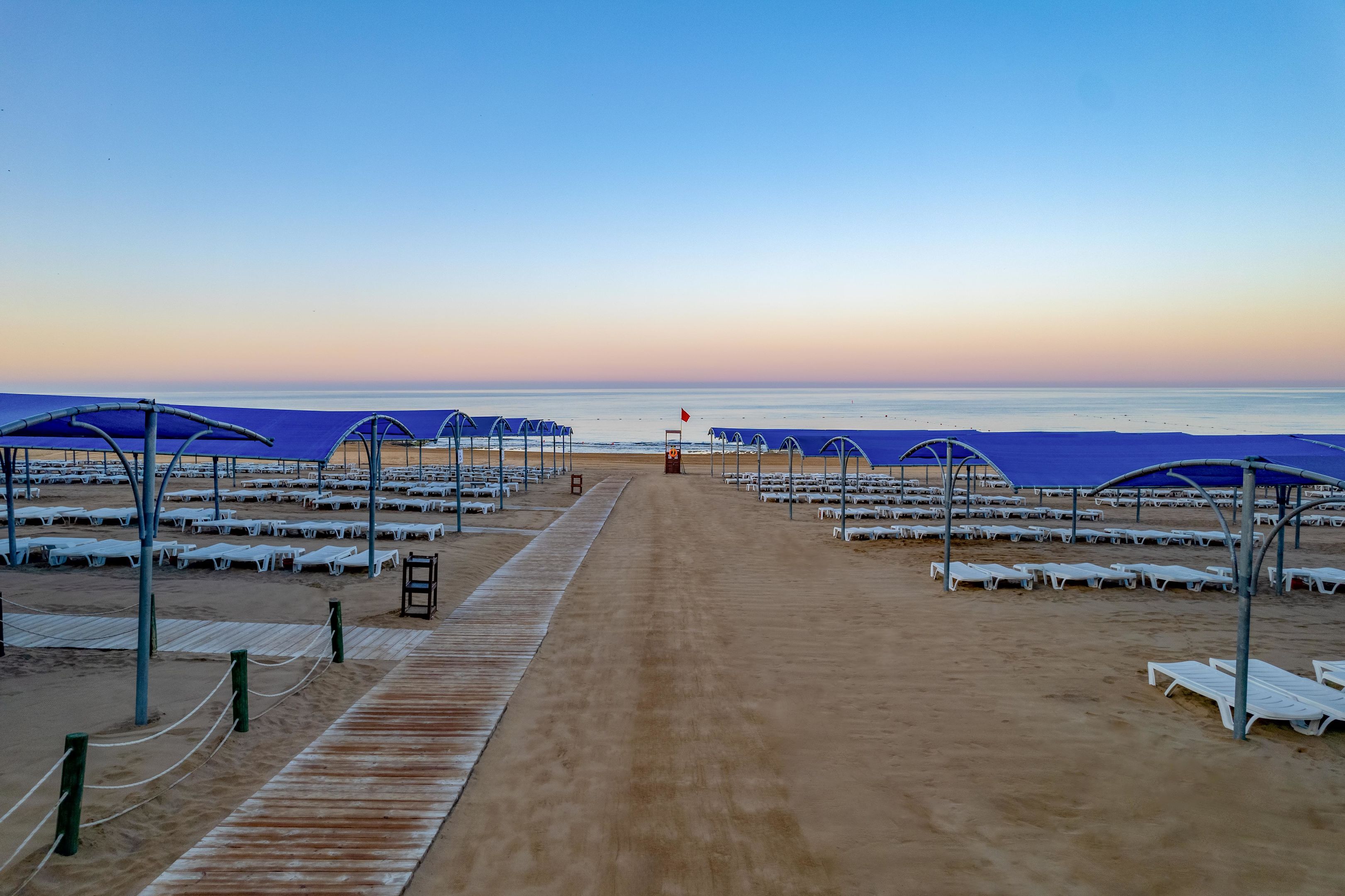 TRENDY ASPENDOS BEACH