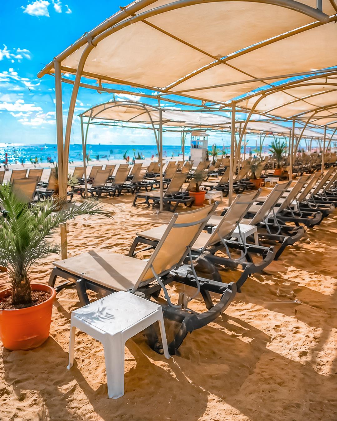 Q ELLA BEACH HOTEL