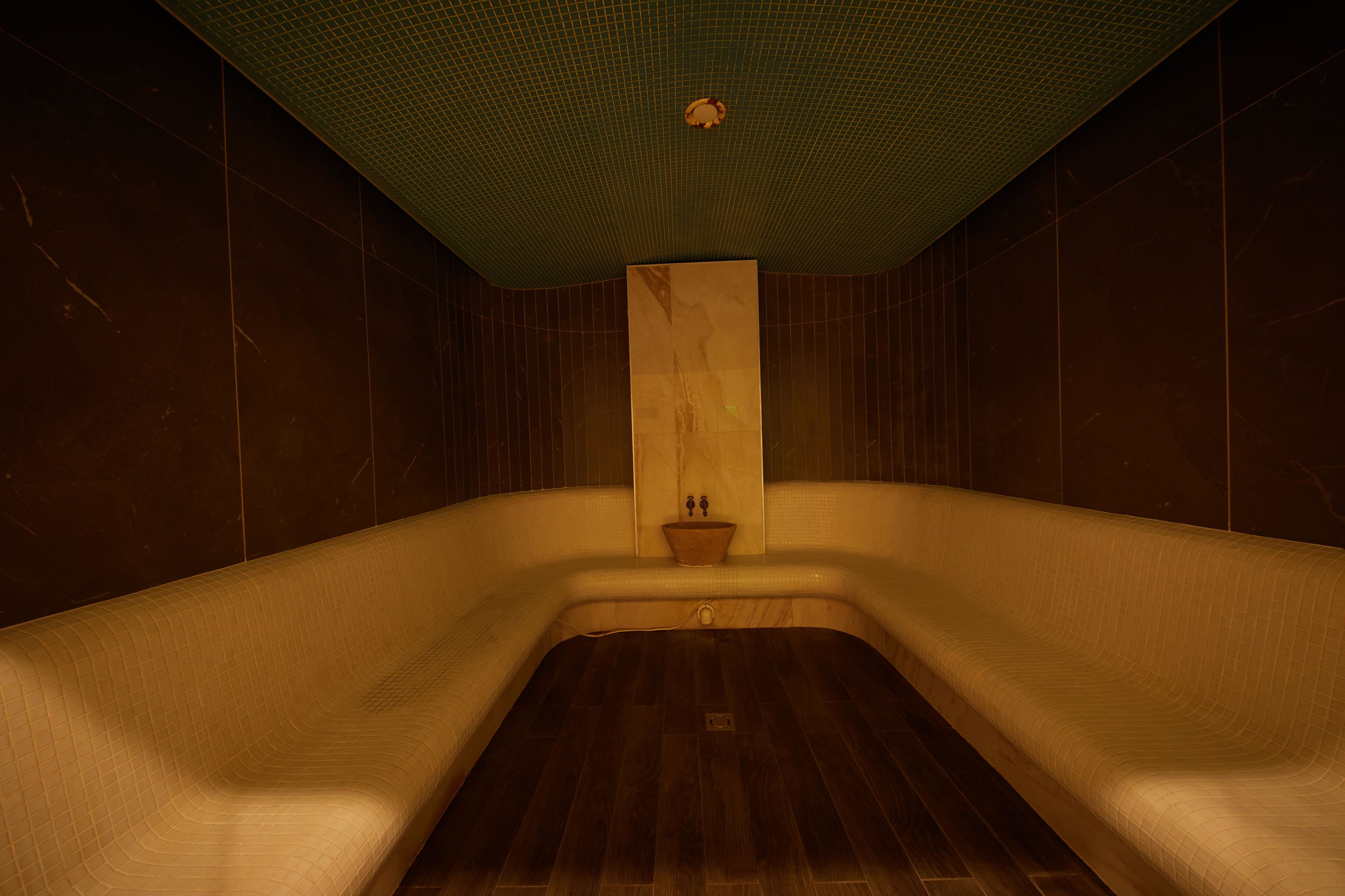 SECRETS SUNNY BEACH RESORT-SPA ADULTS ONLY 18+
