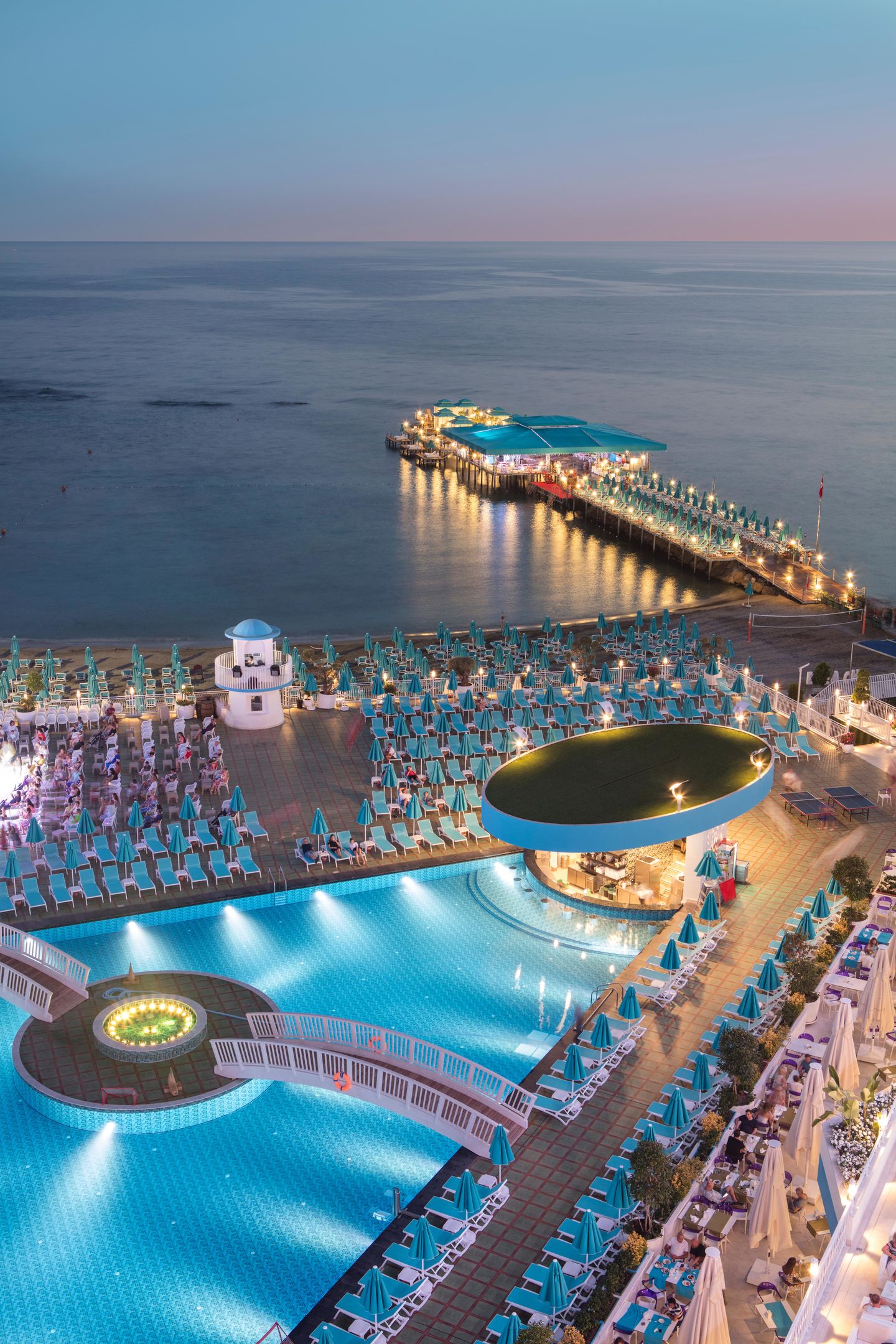 GRANADA LUXURY BEACH