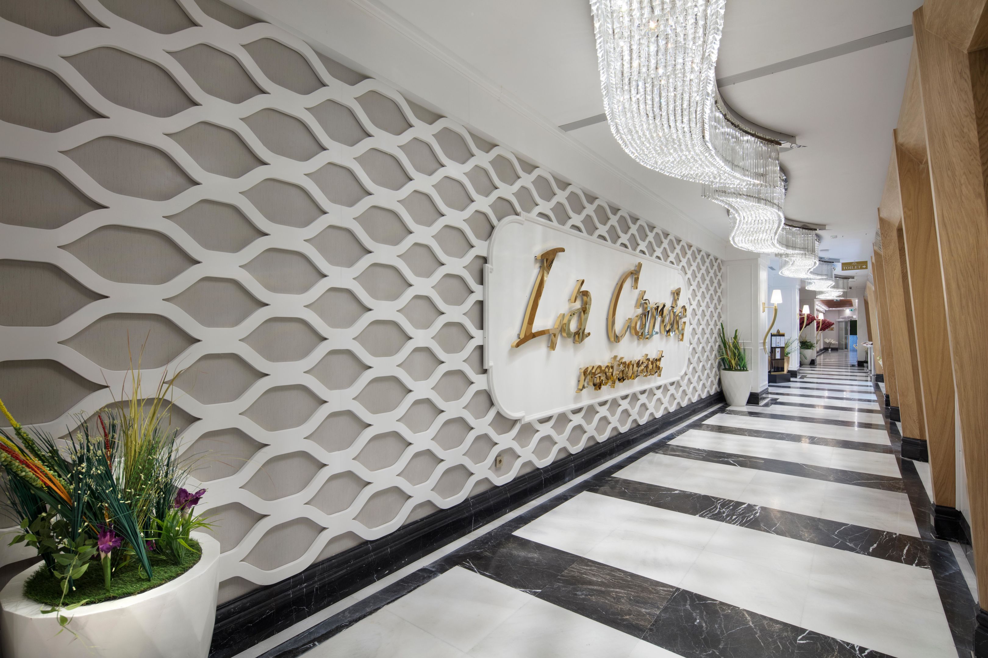 GRANADA LUXURY BEACH