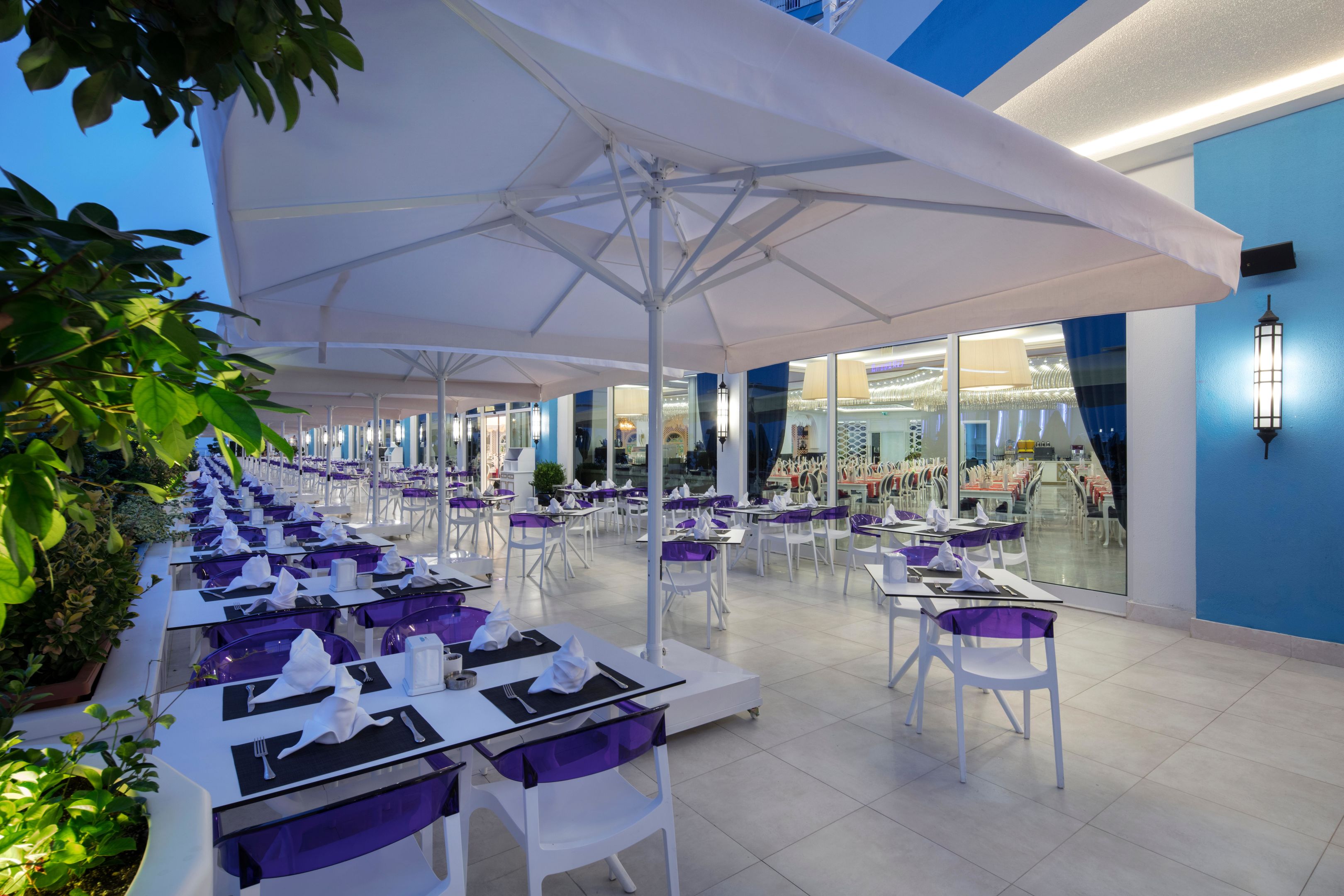GRANADA LUXURY BEACH