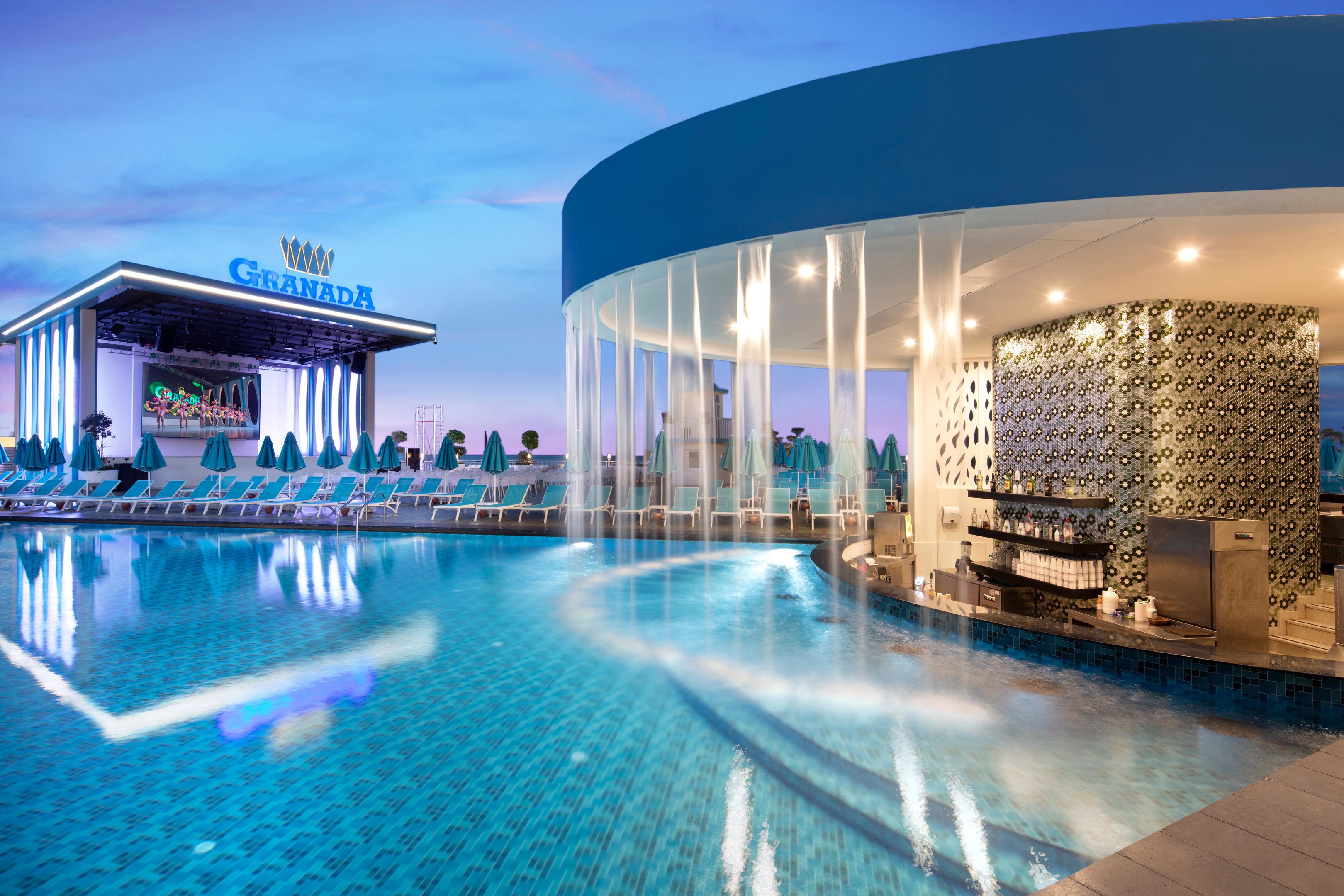 GRANADA LUXURY BEACH