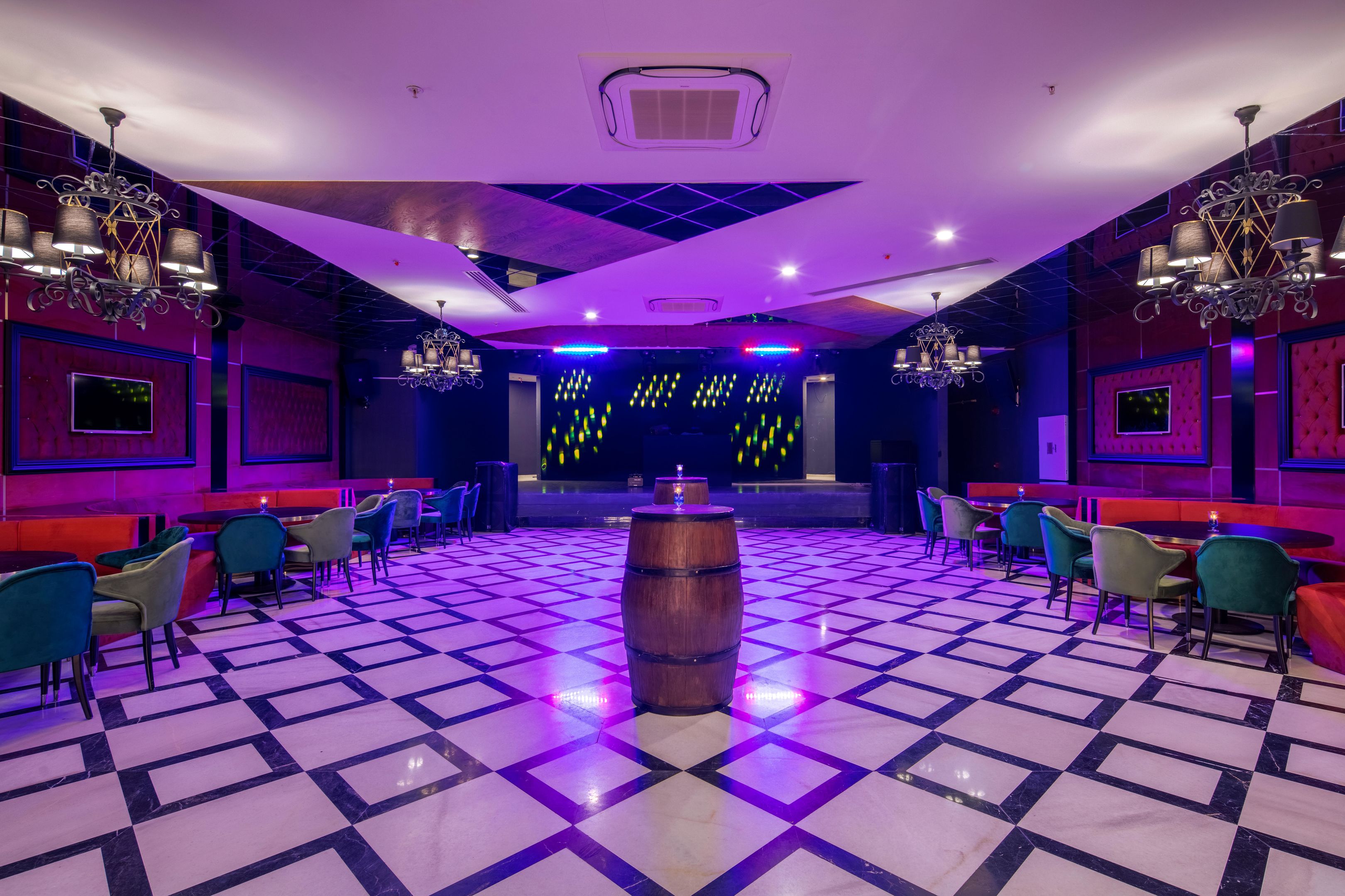 GRANADA LUXURY BEACH