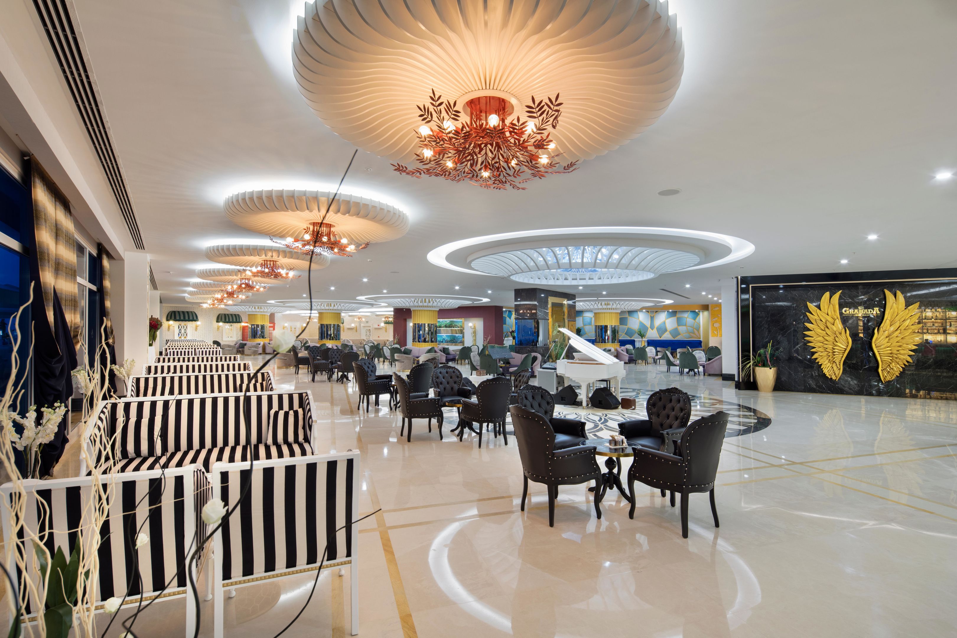 GRANADA LUXURY BEACH
