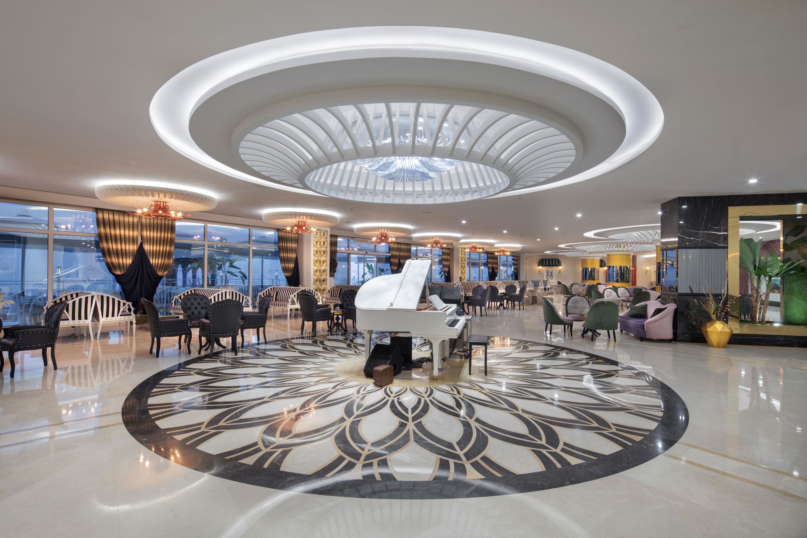 GRANADA LUXURY BEACH